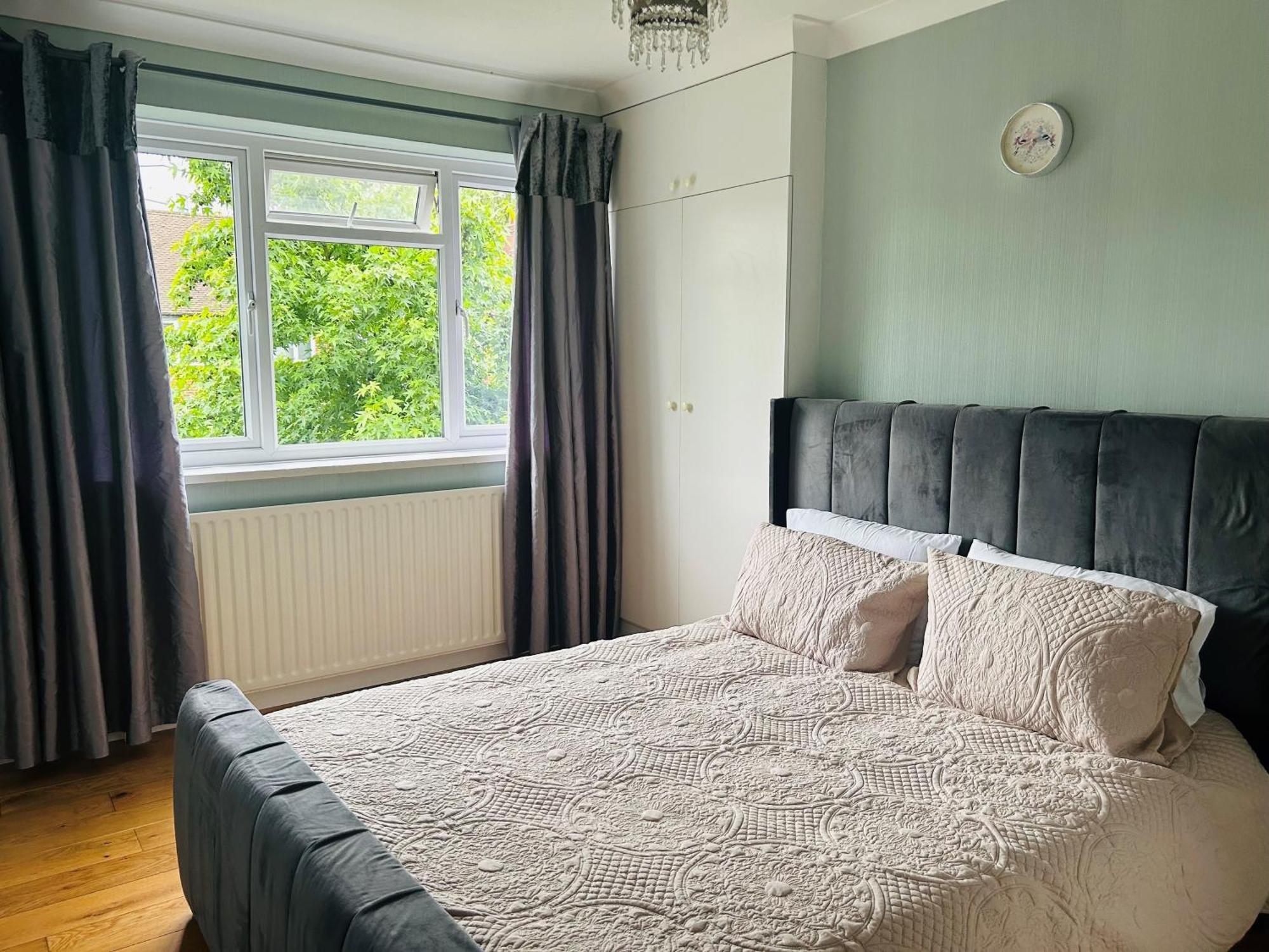 Cosy Wimbledon With 2 Bedrooms Apartamento *