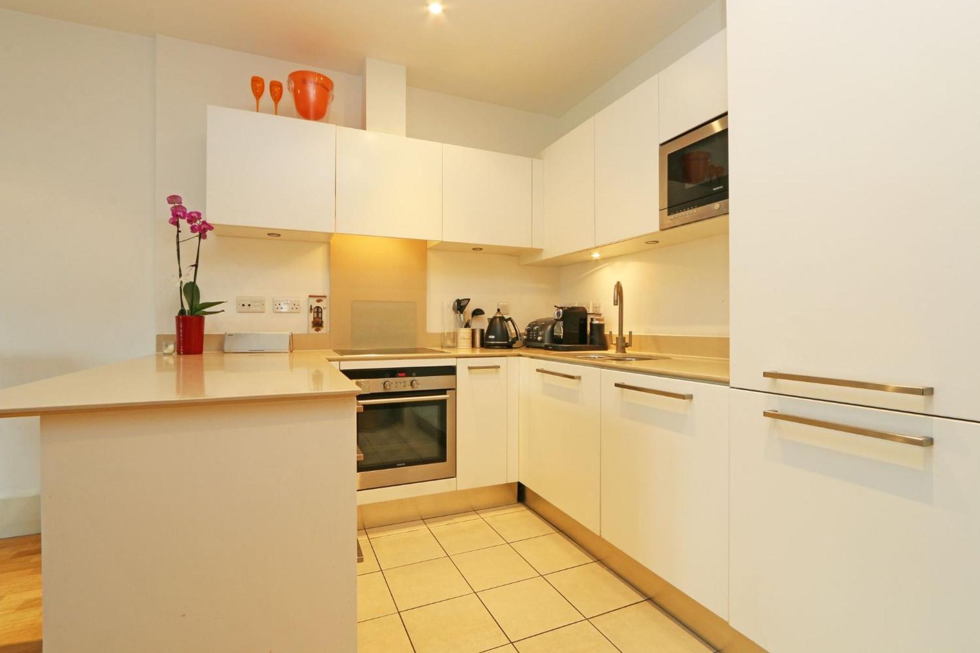 Riverside 1 Bed London
