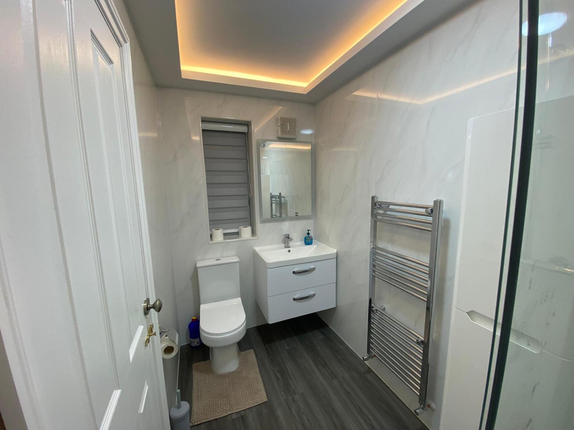 2 Bedroom Flat Apartamento