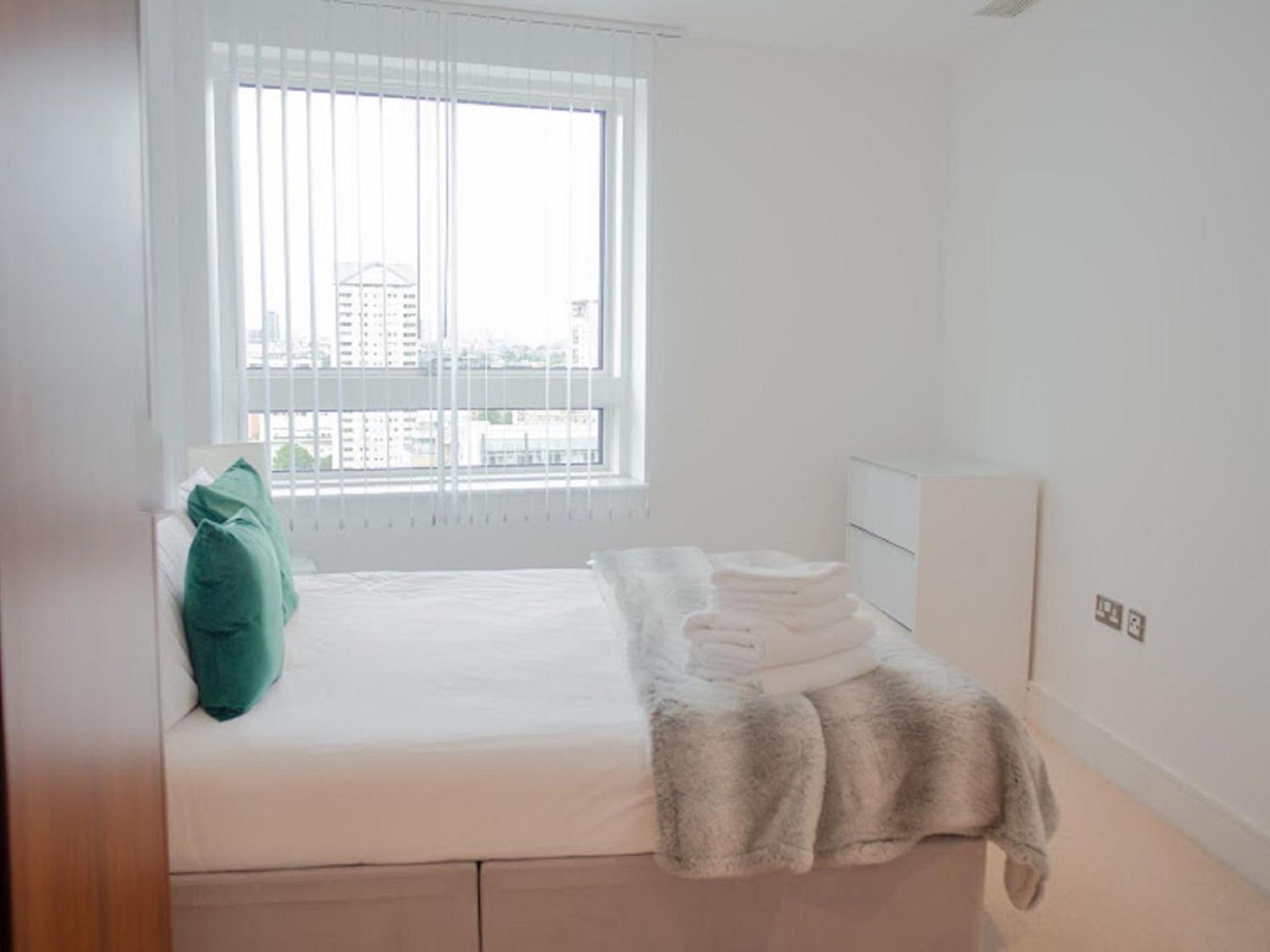 Lincoln Plaza By Interhome London