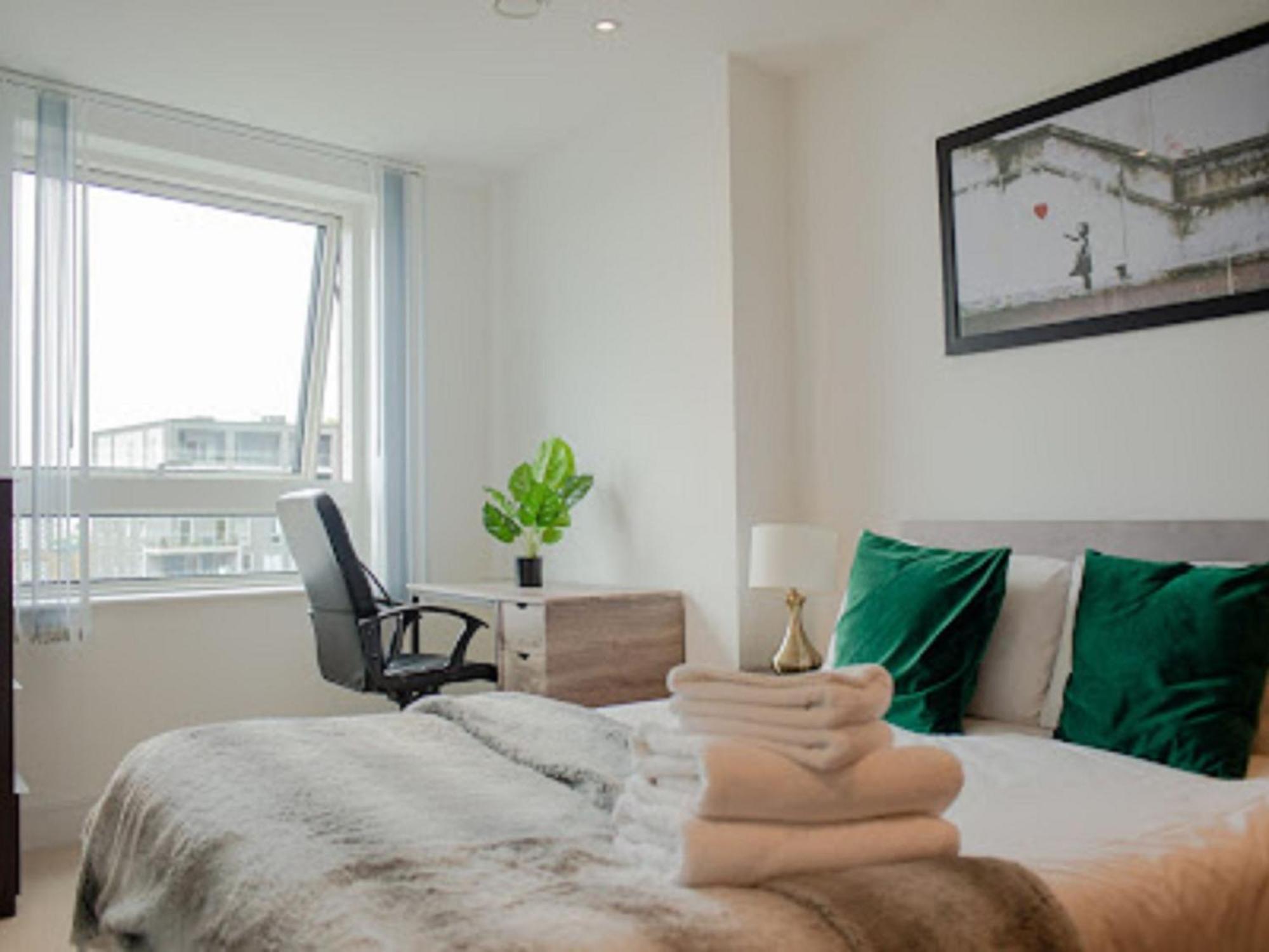 Lincoln Plaza By Interhome Apartment London