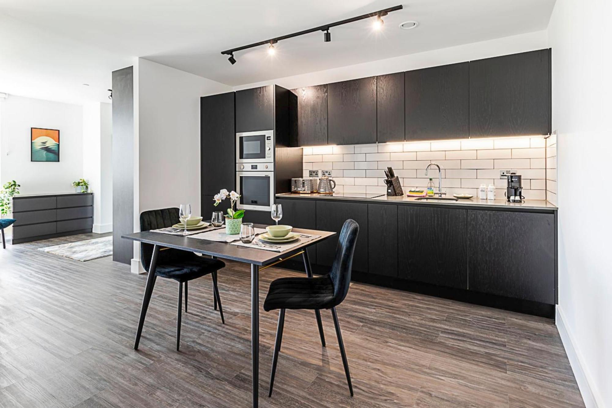 Stunning Studio Apartment *