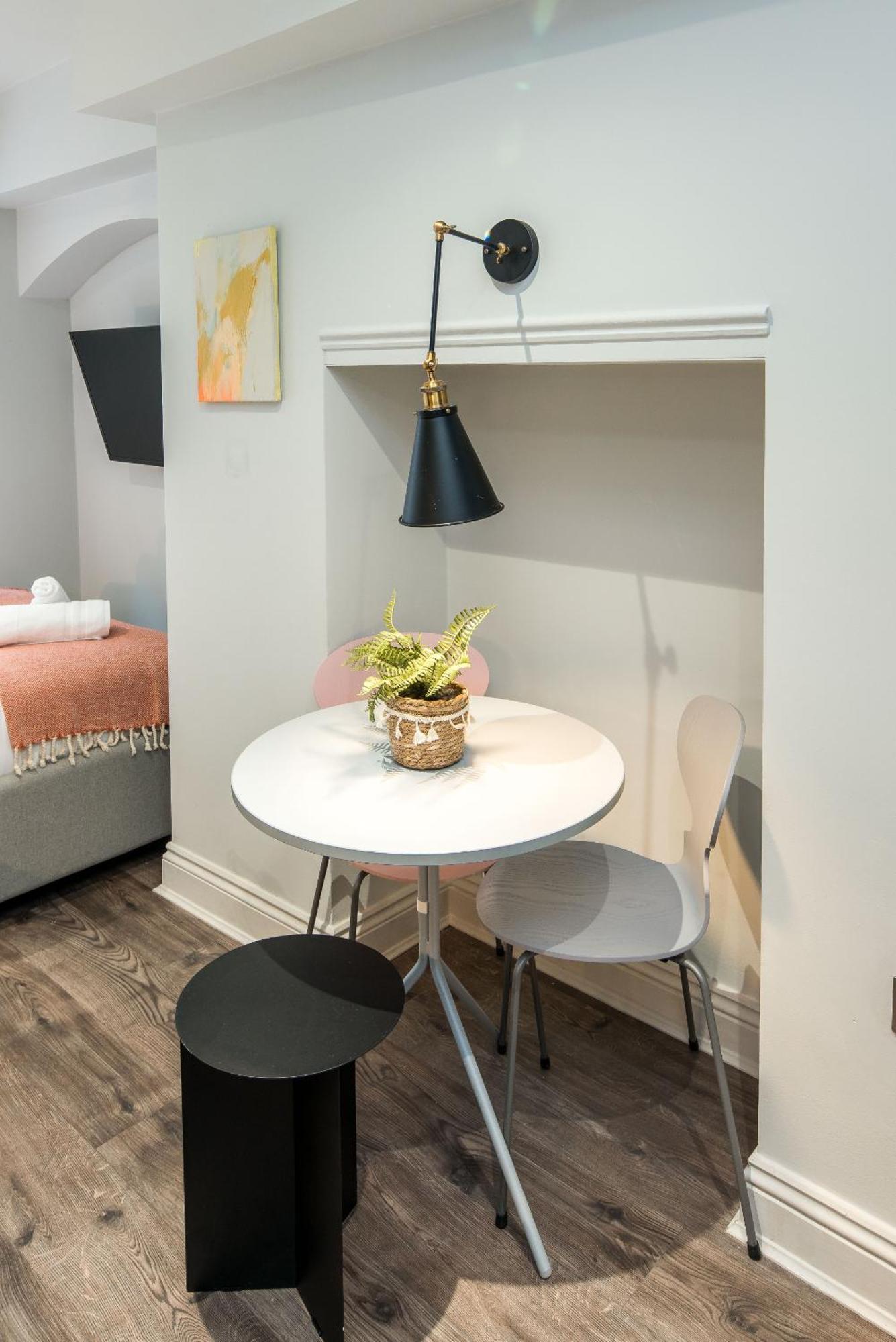 Hyde Park By Sleepy Apartment London