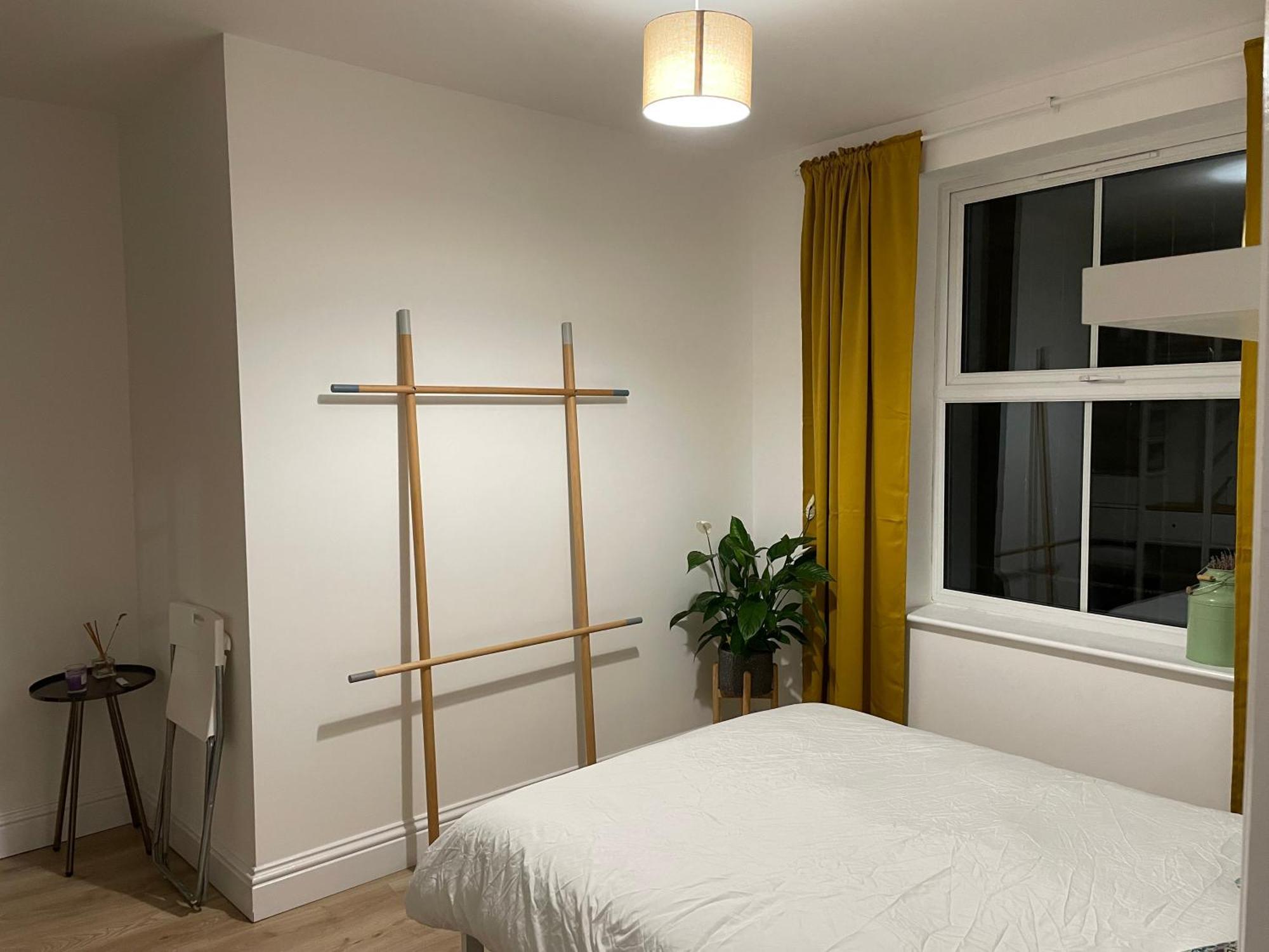 Apartment Little Victorian Conversion London