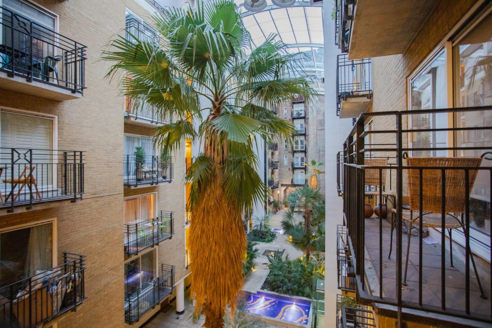 1 Bedroom On The Riverbank Near St Paul's * London