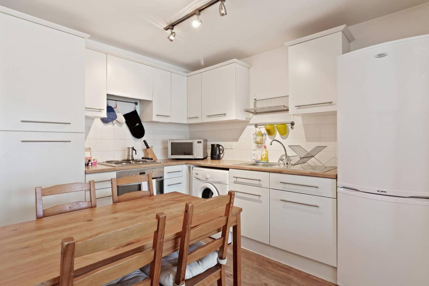 Apartment Modern 2 Bedroom In Homerton London