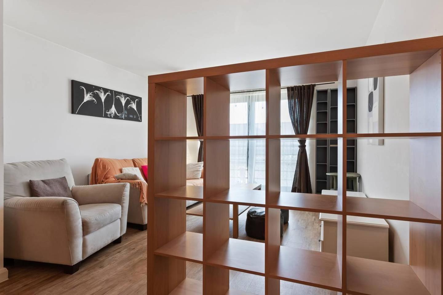 Modern 2 Bedroom In Homerton Apartment *