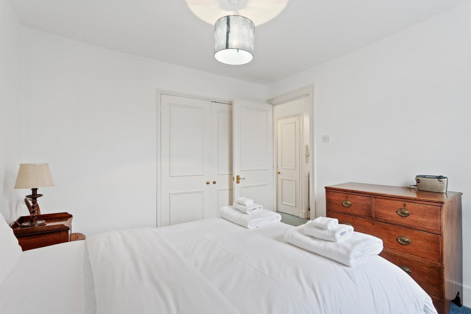 Cosy 2 Bedroom Flat In Pimlico 10 Minutes To Station Apartment