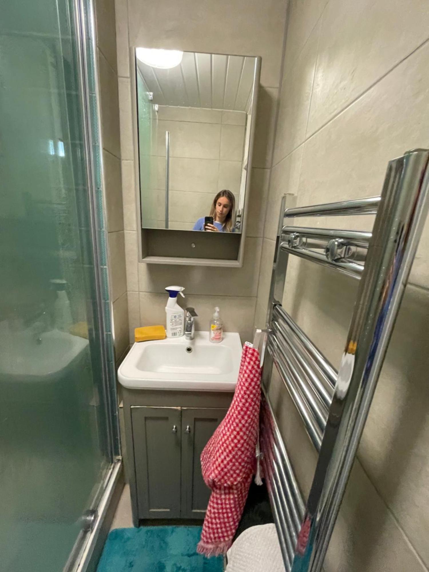 Spacious 3 Bedroom Flat In The Heart Of Shoreditch Apartamento