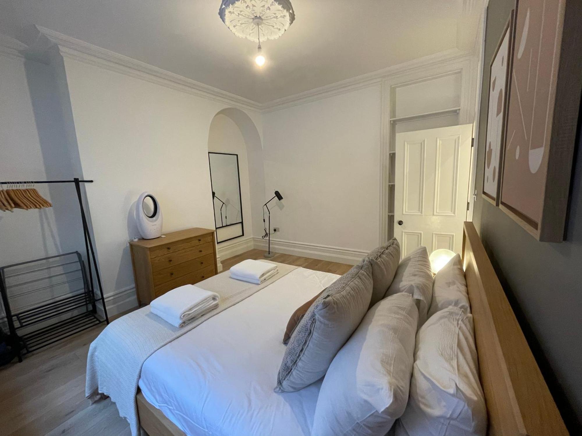 1 Bedroom In Farringdon * London