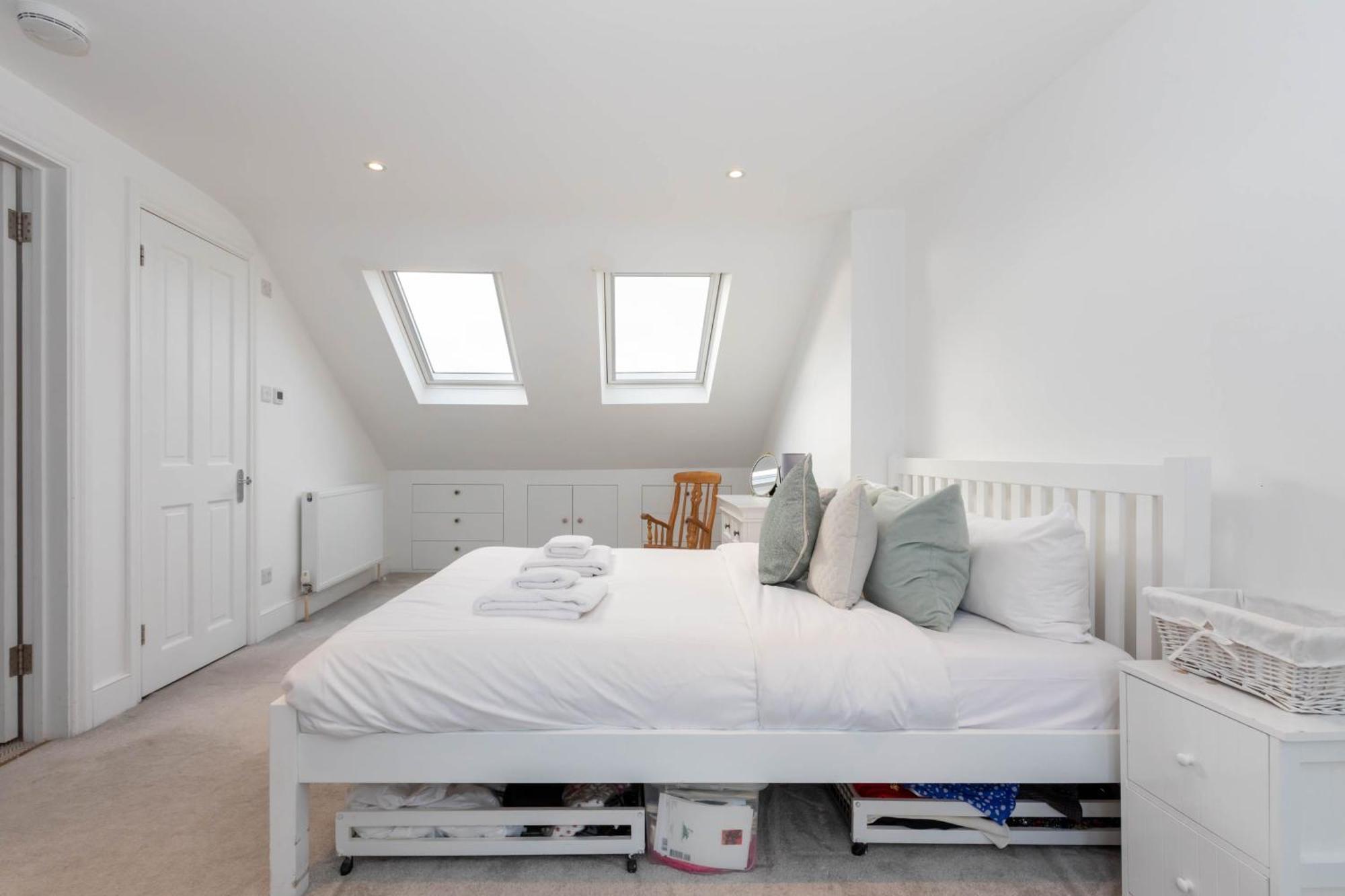Apartment Gorgeous 3 Bedroom In Quaint Southfields