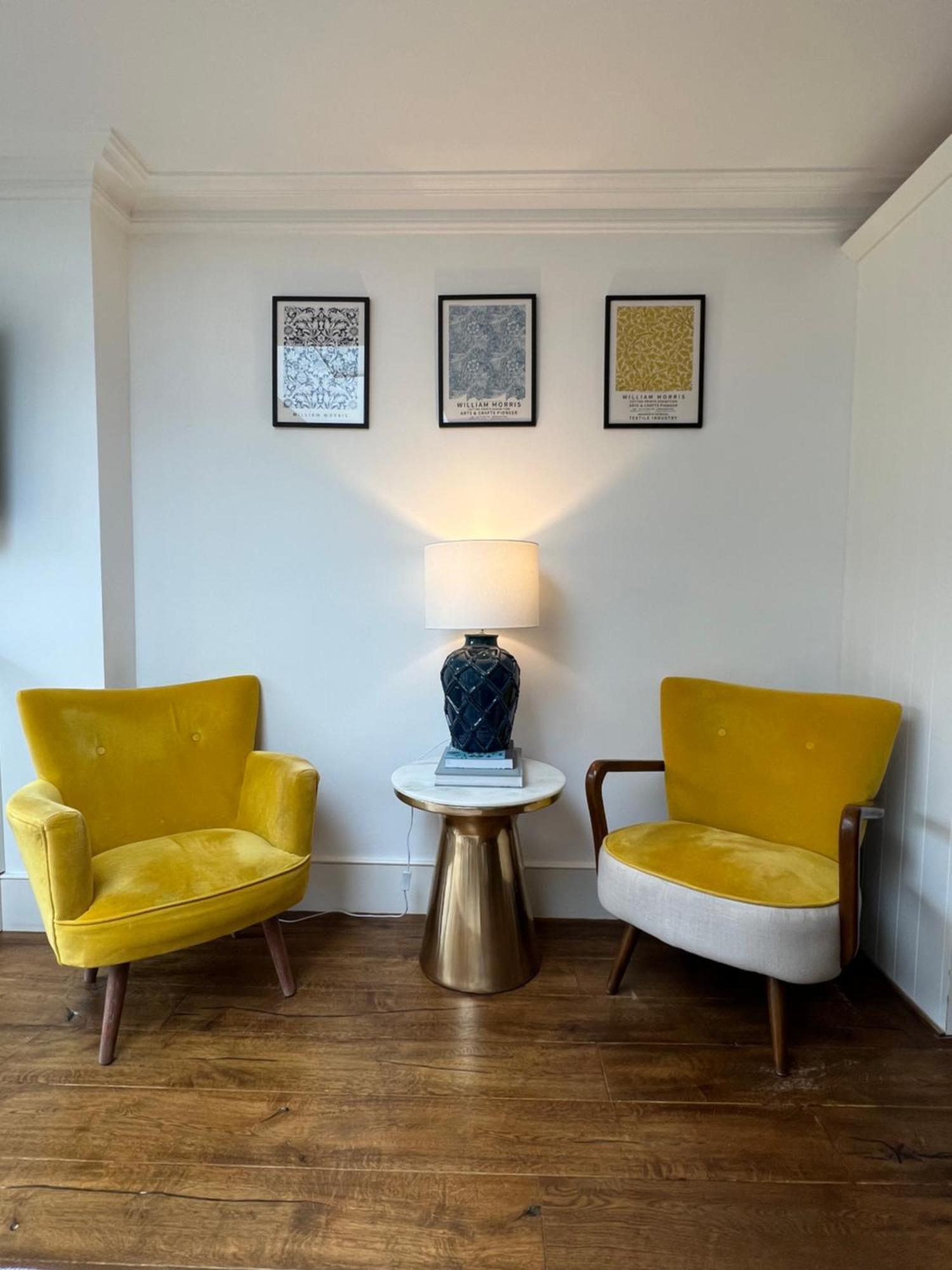 Gorgeous 3 Bedroom In Quaint Southfields Apartment