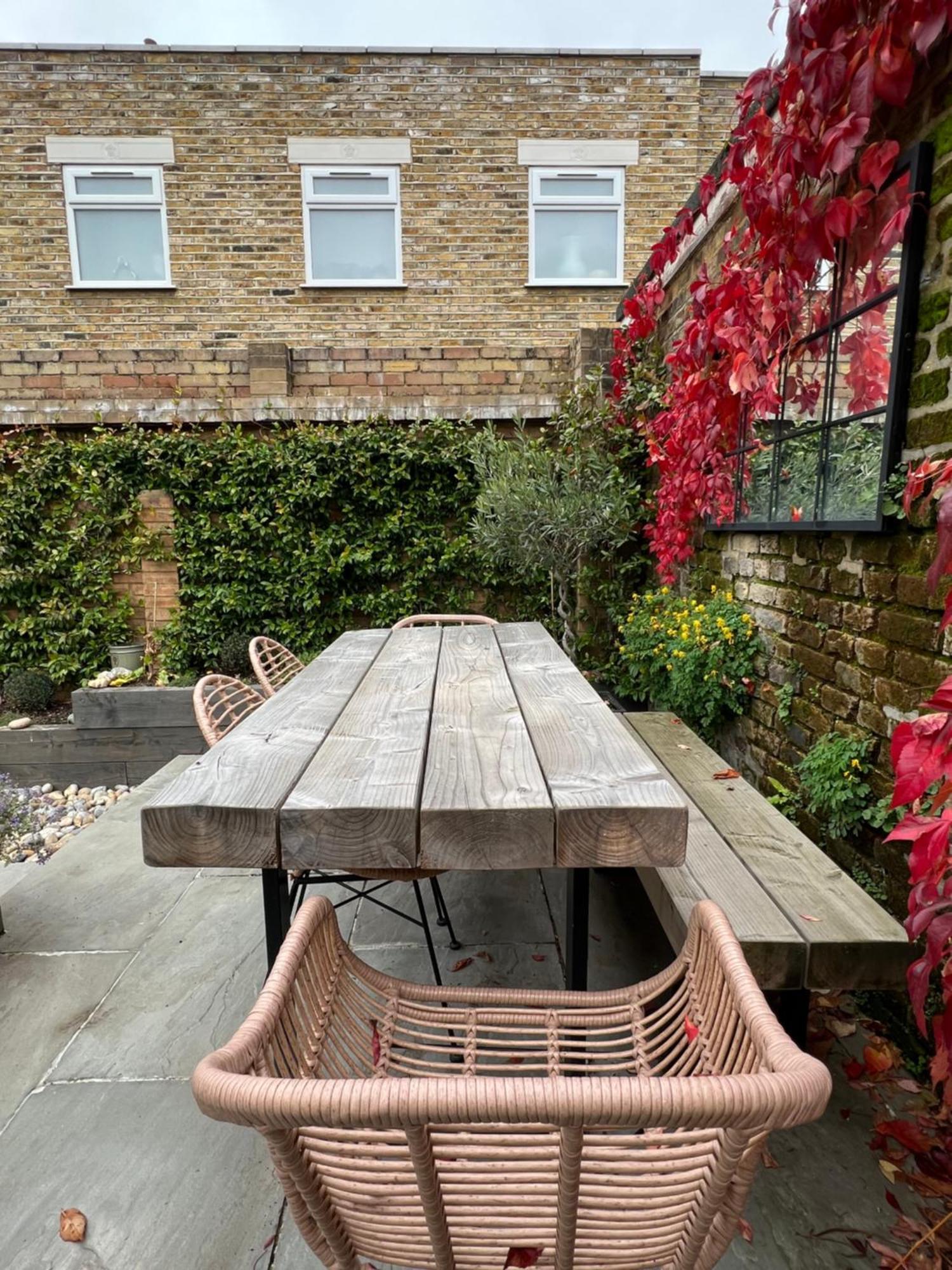 Gorgeous 3 Bedroom In Quaint Southfields Apartment London