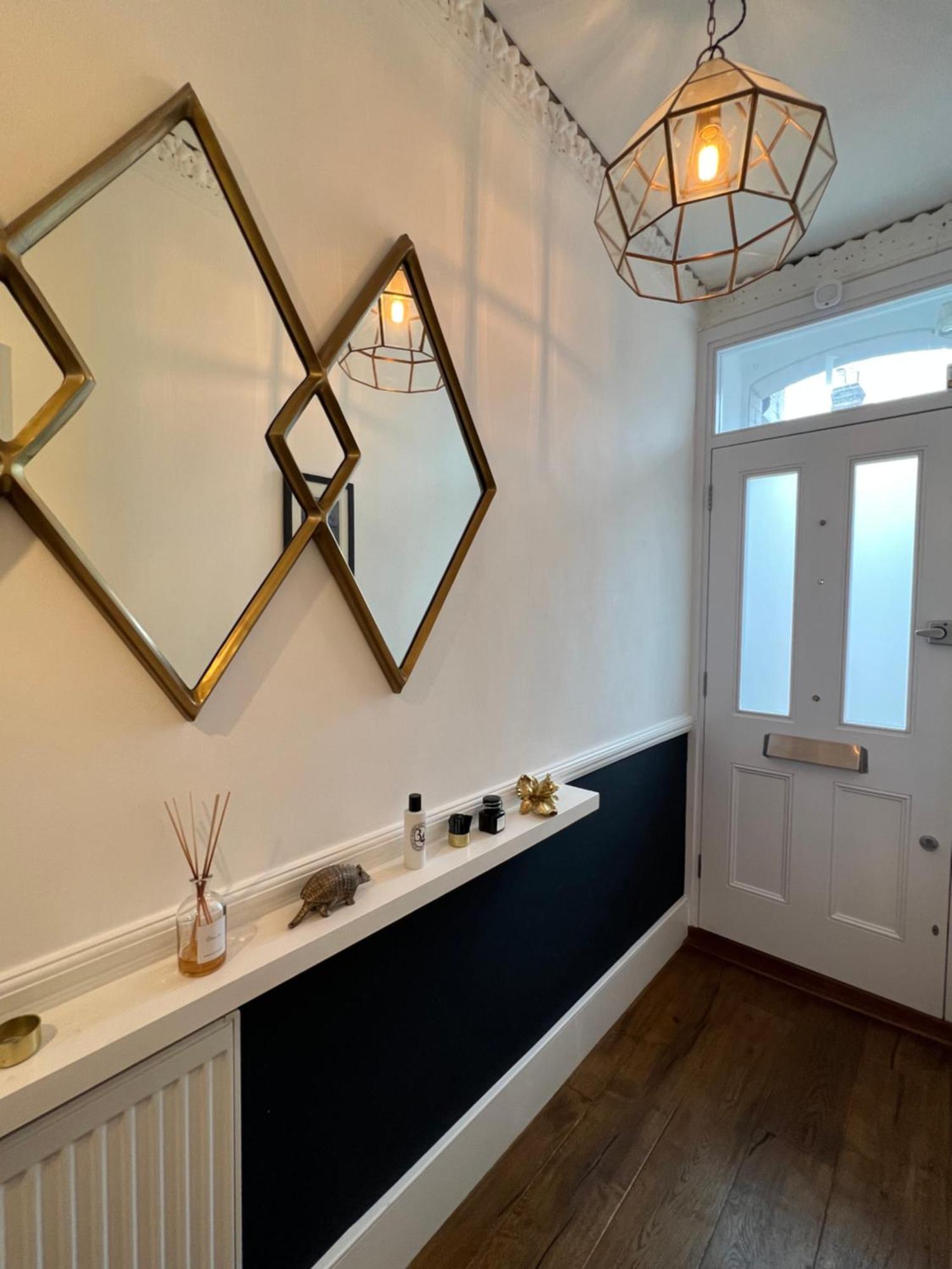 Gorgeous 3 Bedroom In Quaint Southfields London