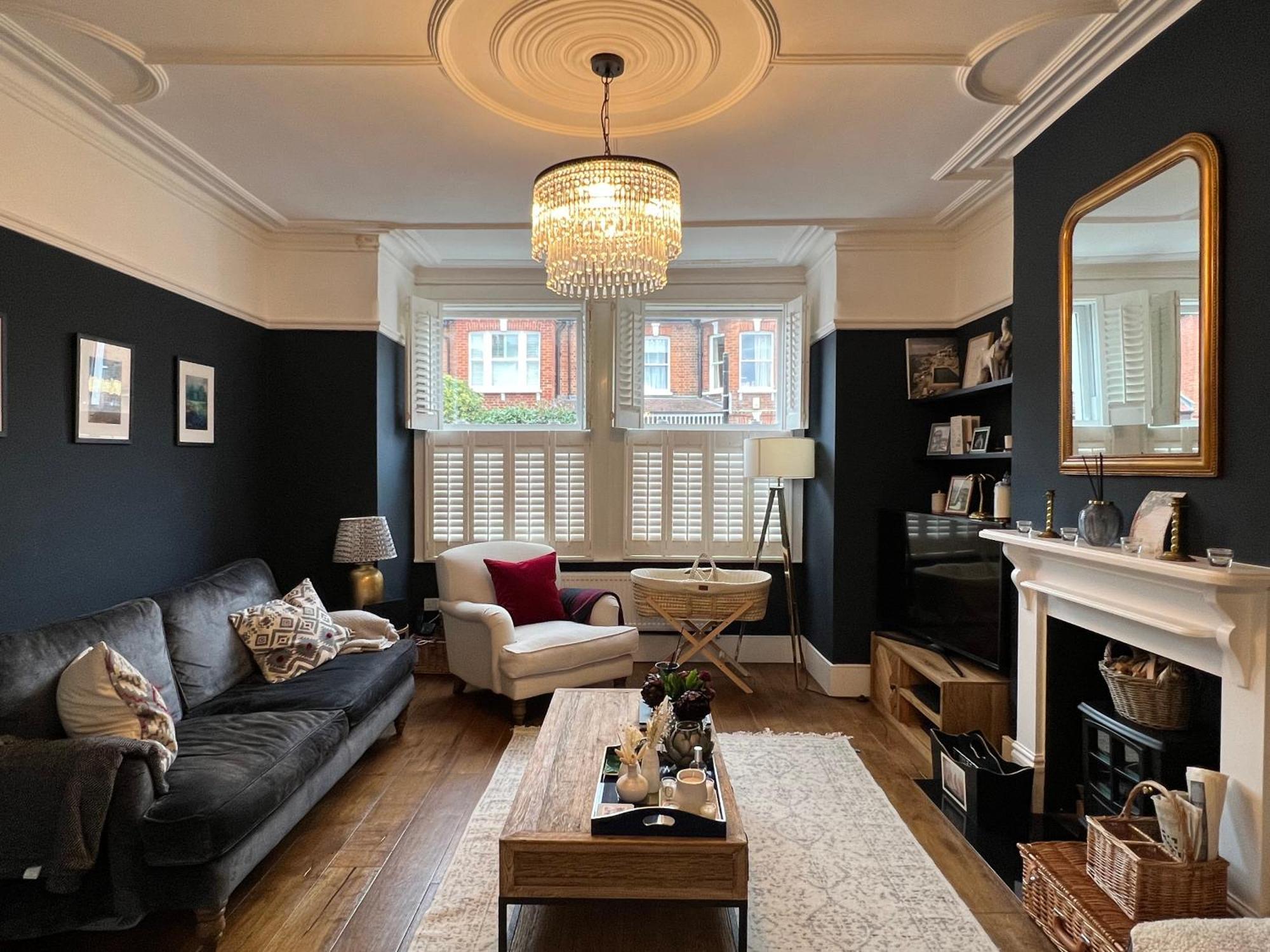 Gorgeous 3 Bedroom In Quaint Southfields * London
