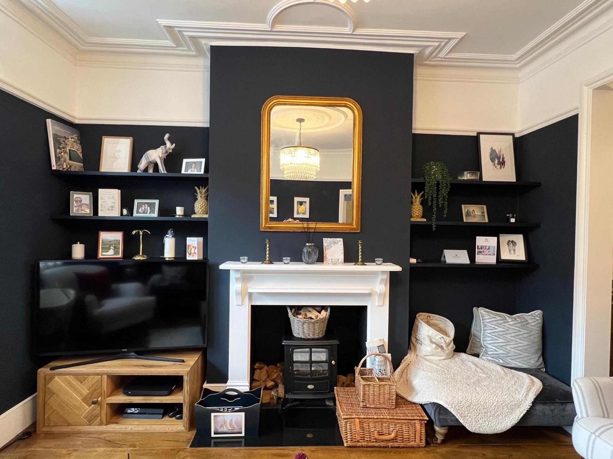 Gorgeous 3 Bedroom In Quaint Southfields Apartment London