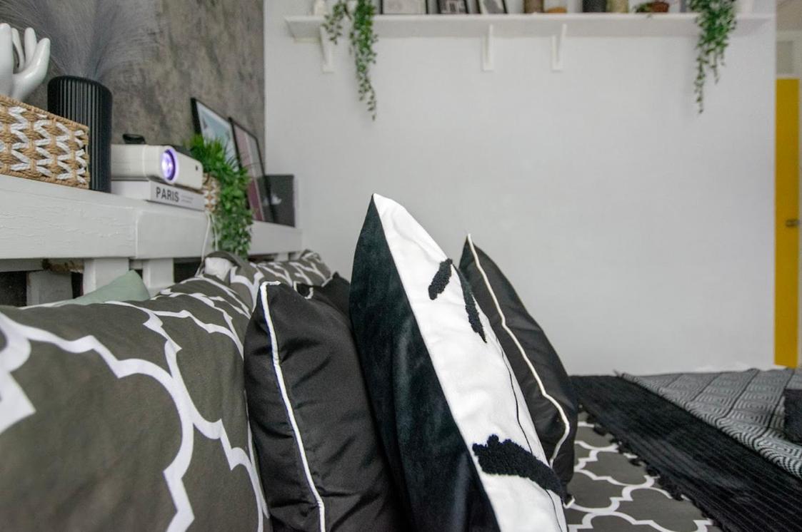 2bed Garden House W/hot Tub, Sauna & Cinema *