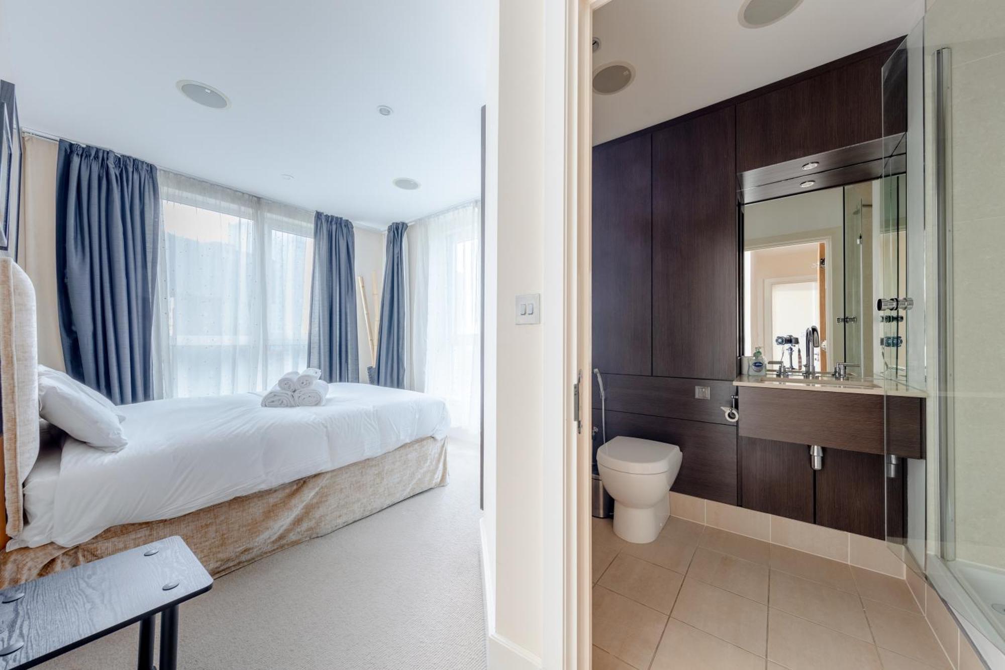 Gorgeous 3 Bedroom Flat In Vauxhall With Views Apartment *