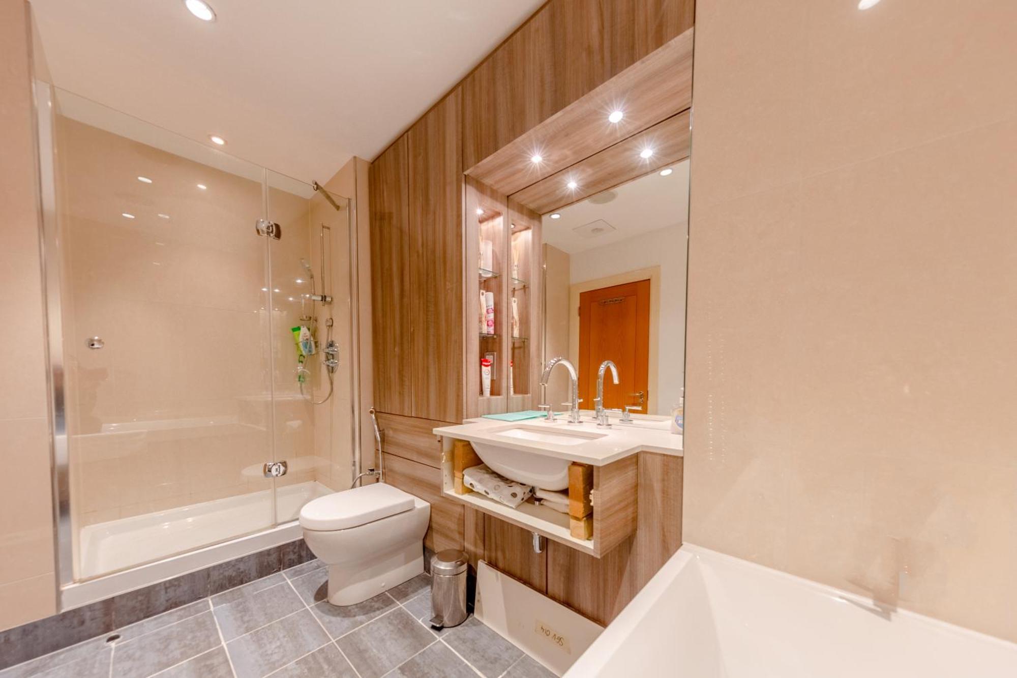 Apartment Gorgeous 3 Bedroom Flat In Vauxhall With Views