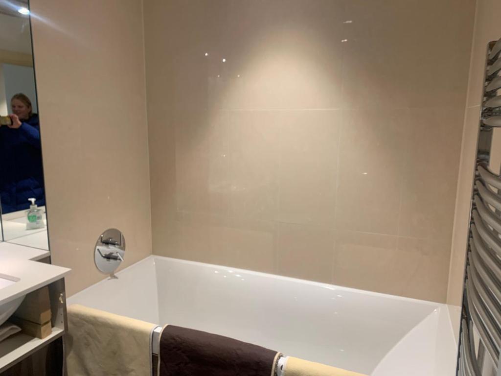 Gorgeous 3 Bedroom Flat In Vauxhall With Views Apartment London