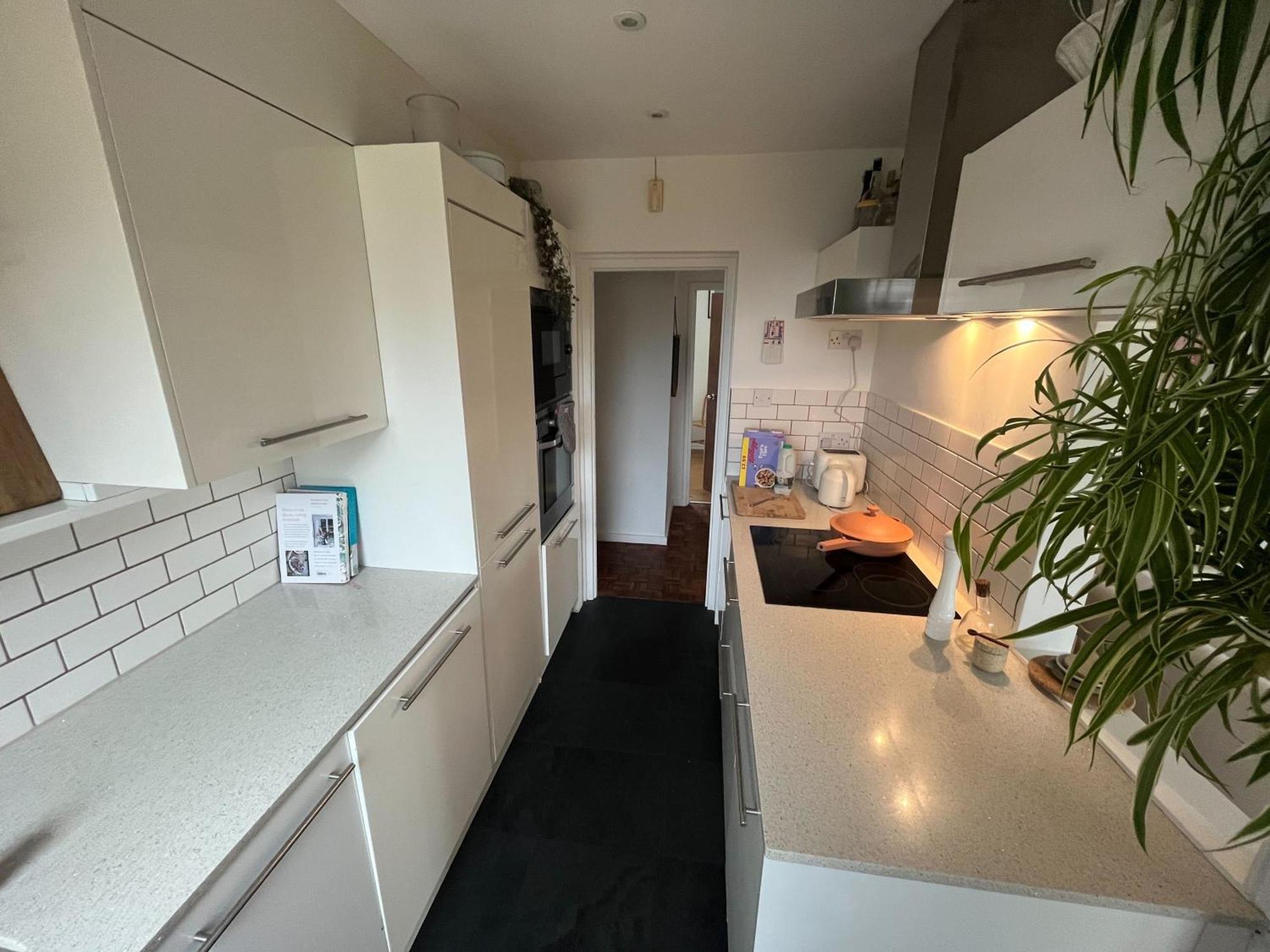Peaceful 2 Bedroom Flat With Roof Terrace - Hackney Apartment *