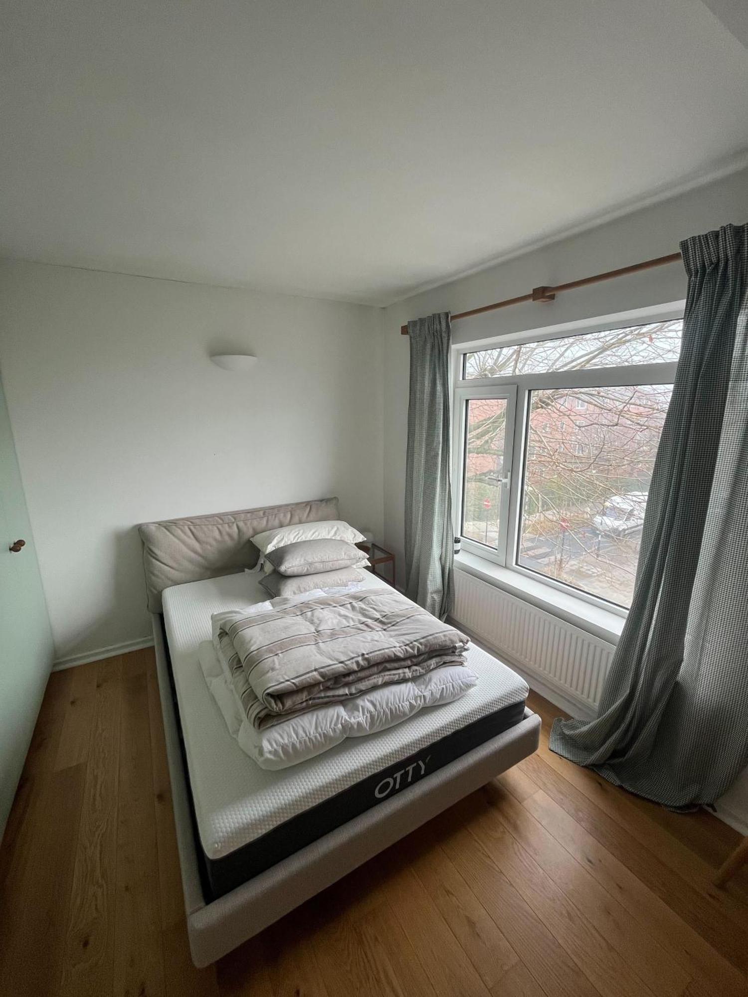 Peaceful 2 Bedroom Flat With Roof Terrace - Hackney Apartment *