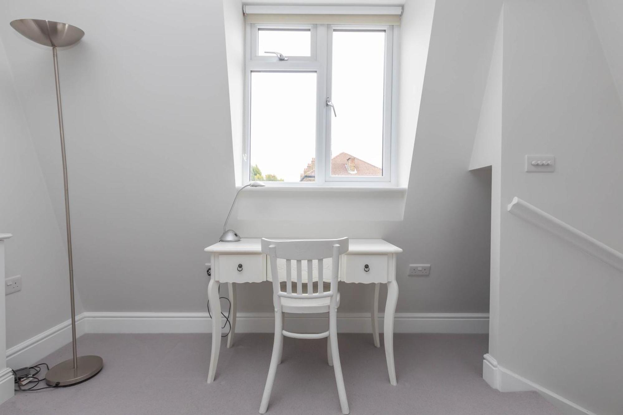 Leilighet Homely 1 Bedroom In Fulham!