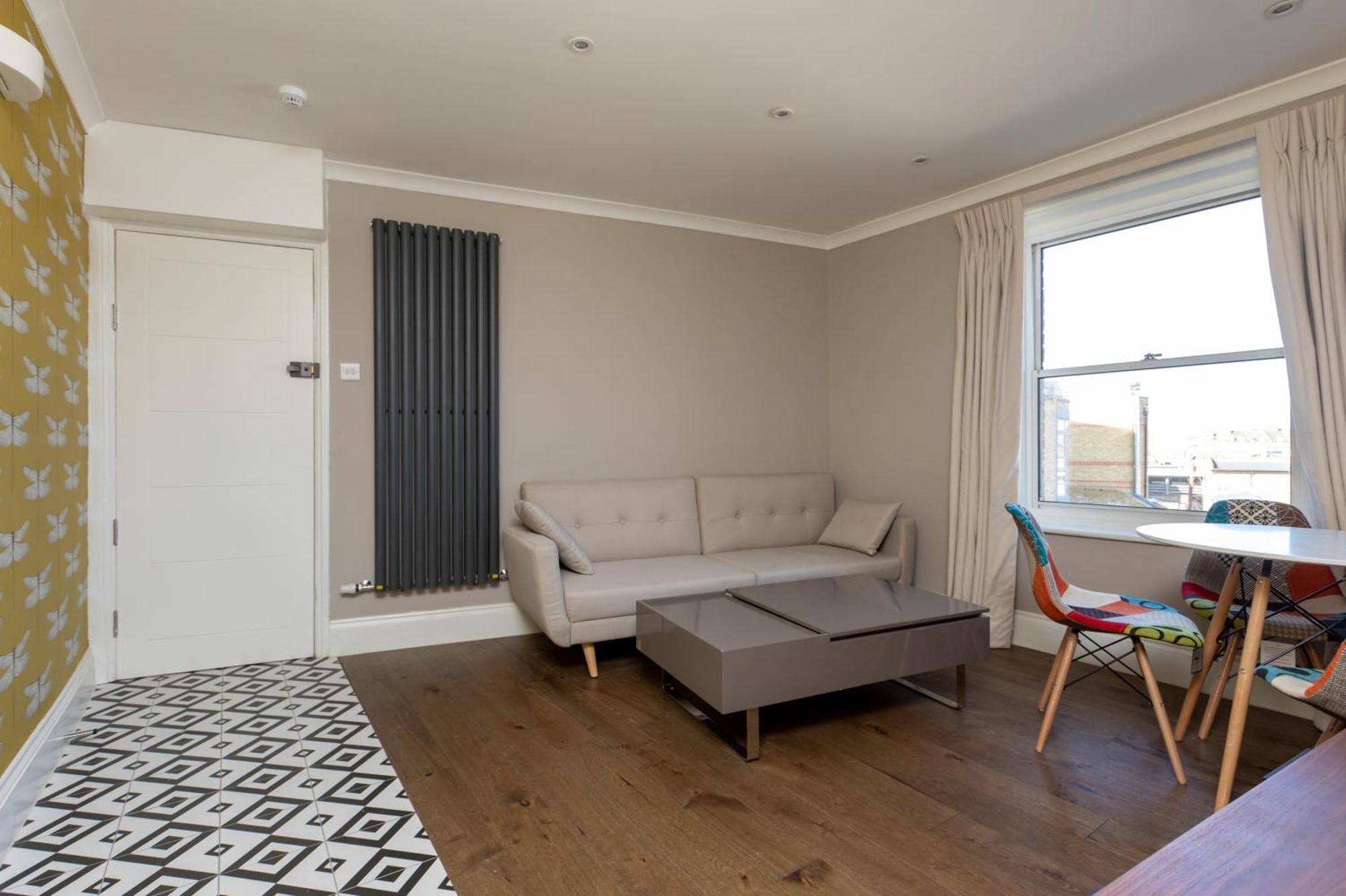 Apartment Spacious & Pristine 2bd Flat - Balham