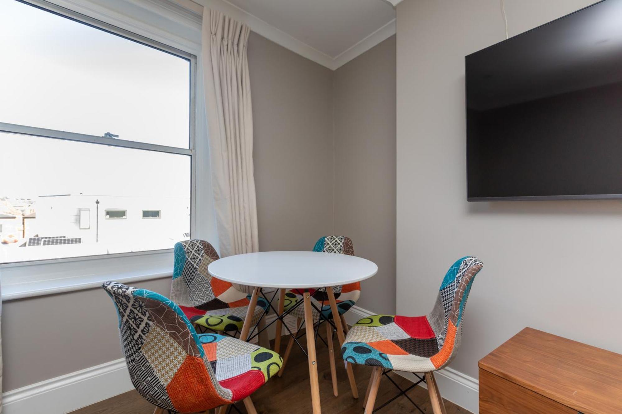 Spacious & Pristine 2bd Flat - Balham Leilighet