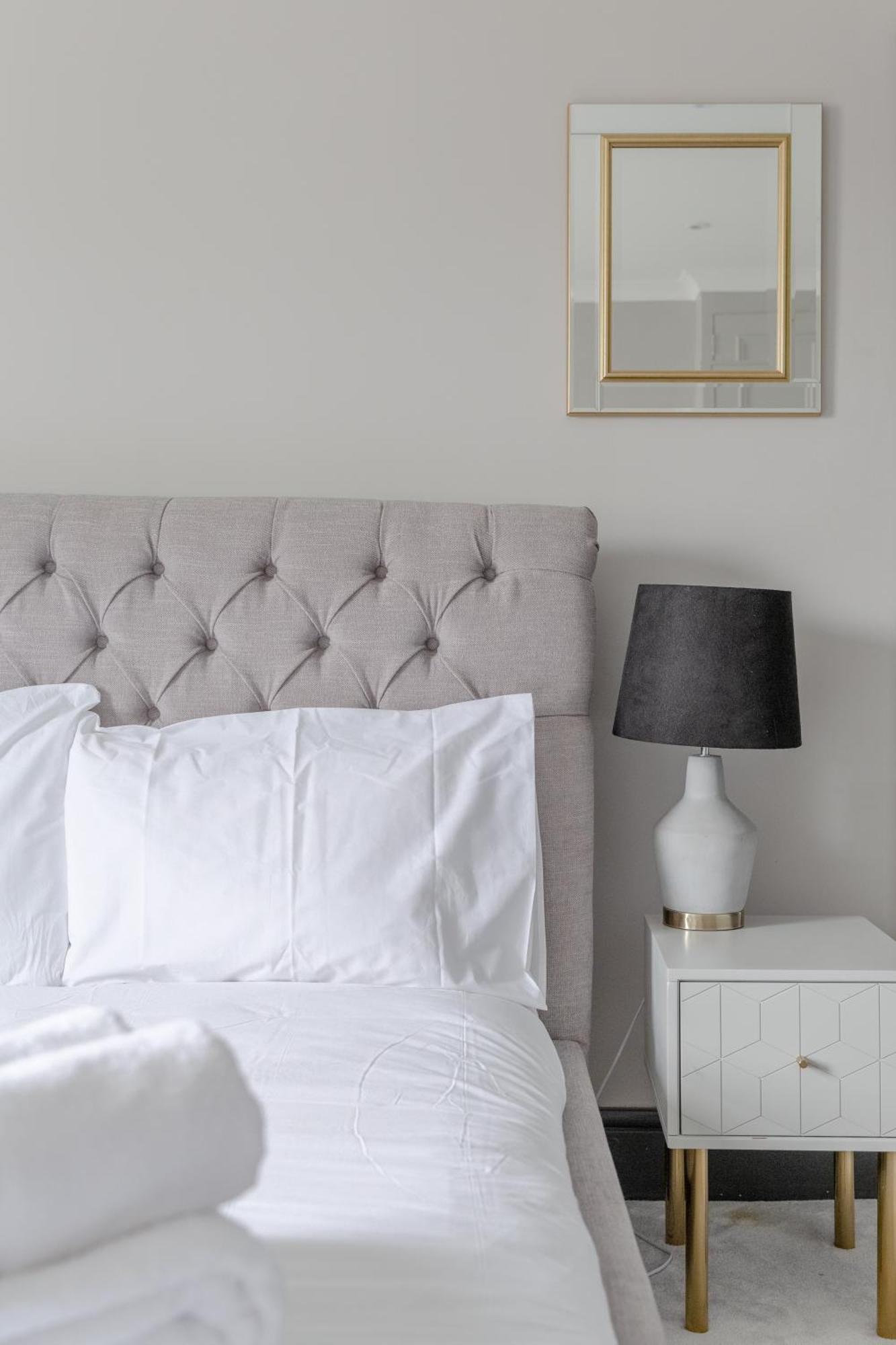 Luxurious & 3bd House - Chelsea *