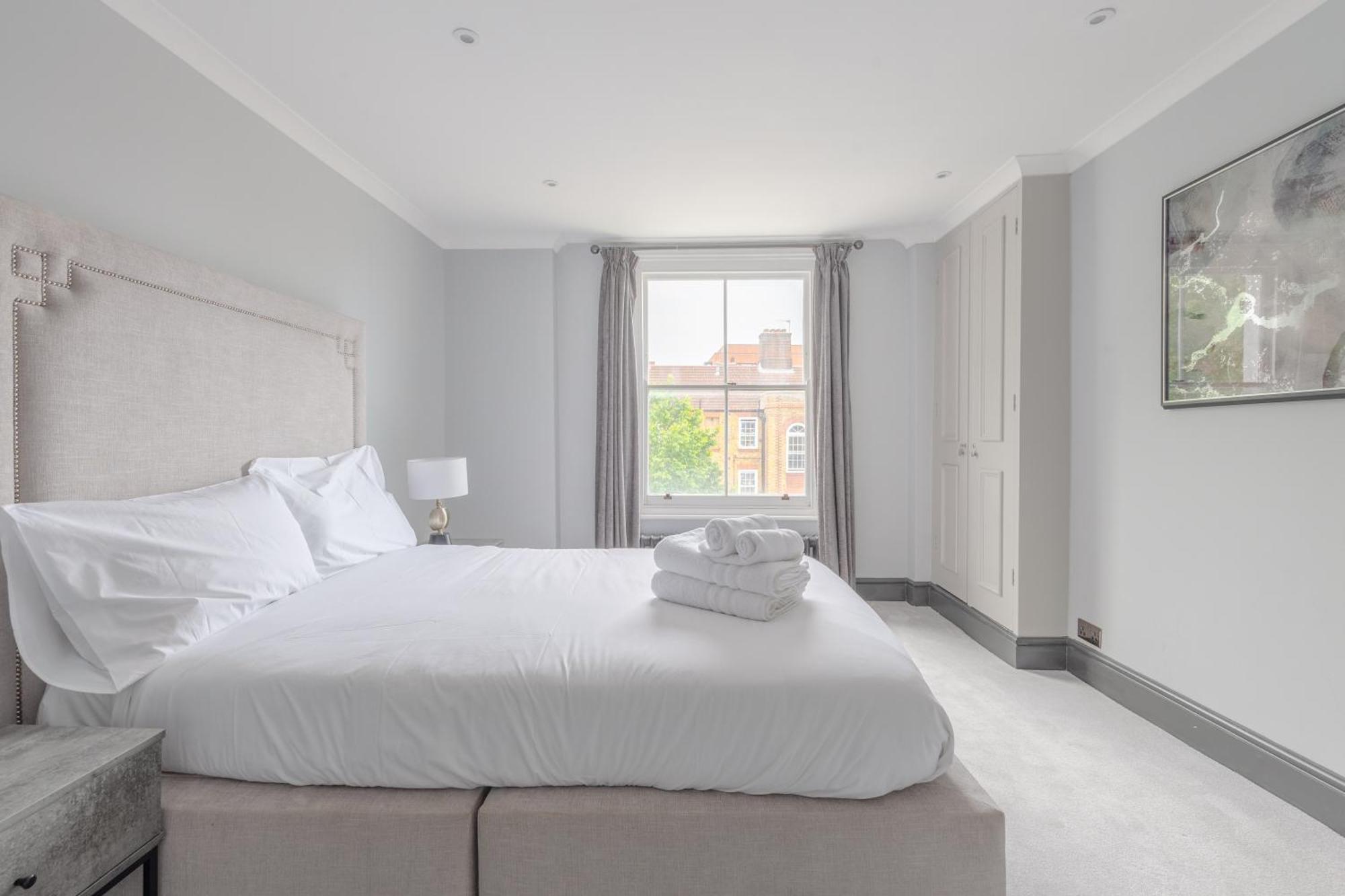 Luxurious & 3bd House - Chelsea *
