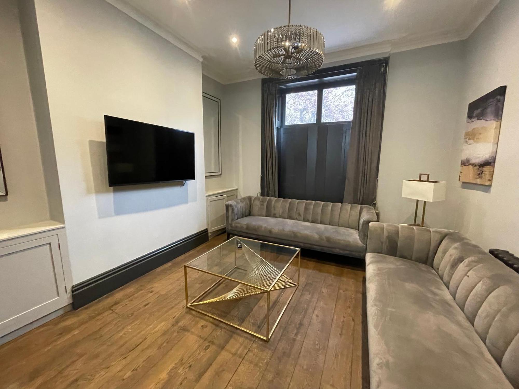 Apartment Luxurious & 3bd House - Chelsea London