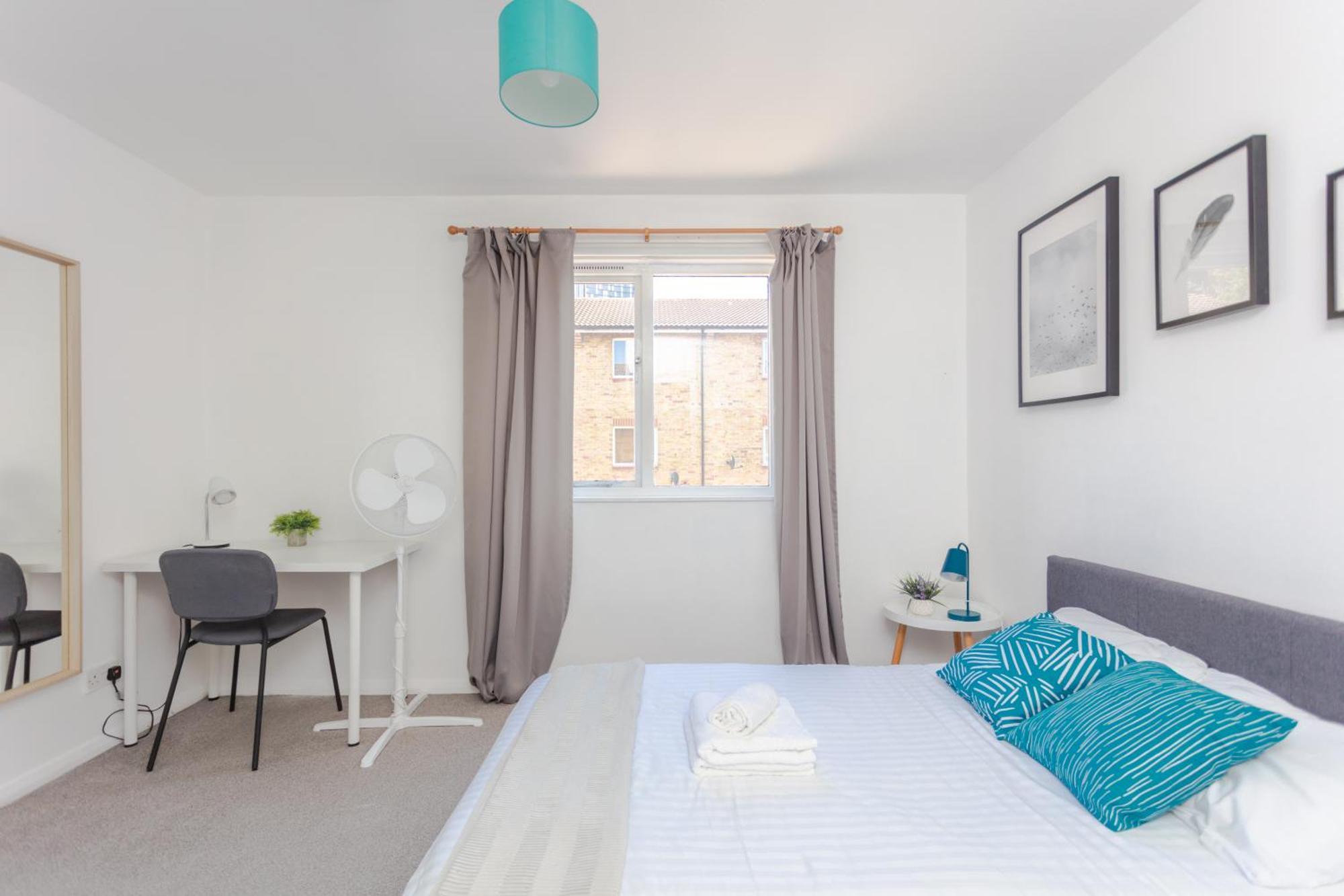 Lovely 4 Bedroom House With Garden Near Waterloo London