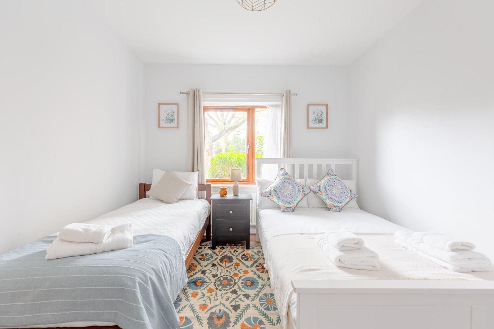 Inviting & Spacious 3bd Flat - Shadwell * London