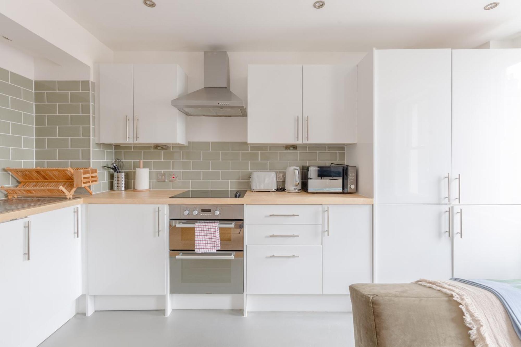 Modern 1bd Flat - 15 Min Walk To Bridge * Londres