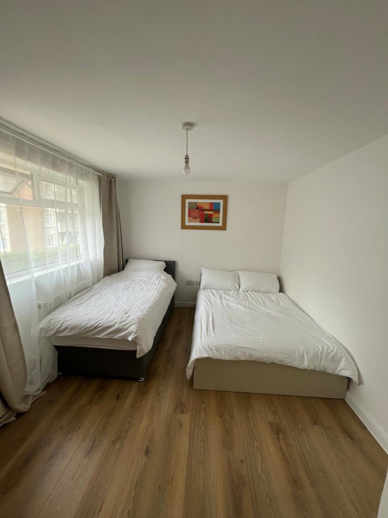 Apartment 2bd East Sleeps 7! *
