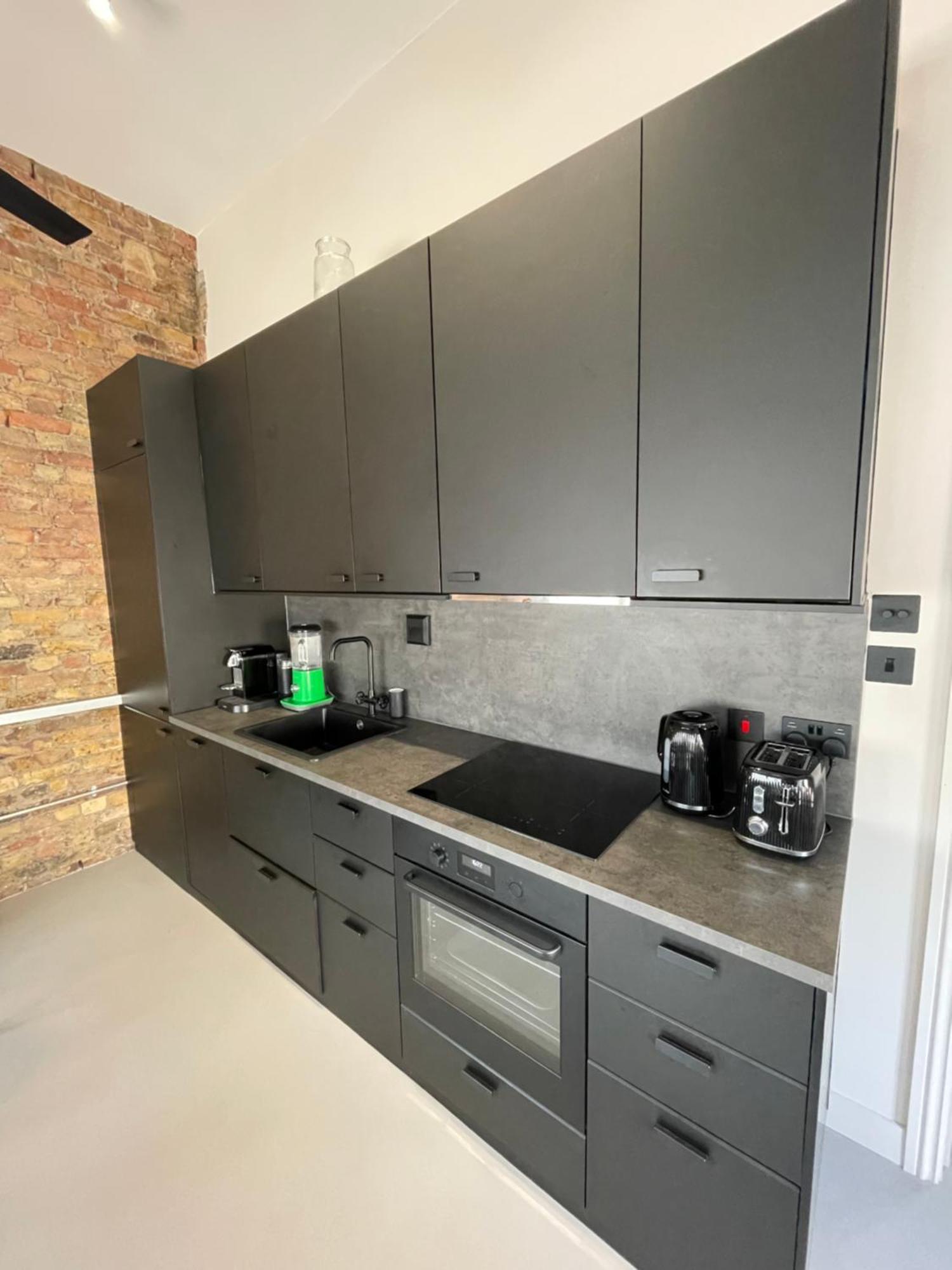 Leilighet Sleek & 1bd Flat - Battersea Park London
