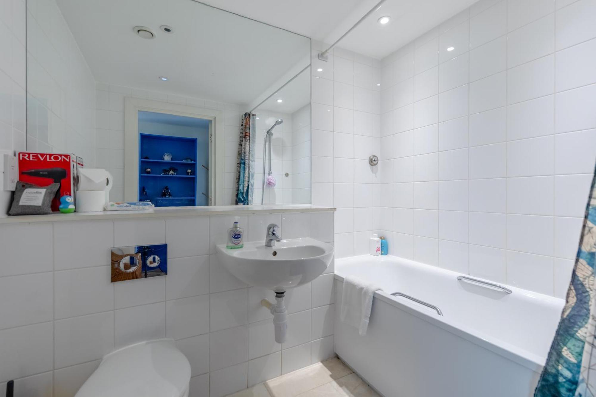 Modern 1bd Flat - 5 Min Walk To Battersea Park! Londen