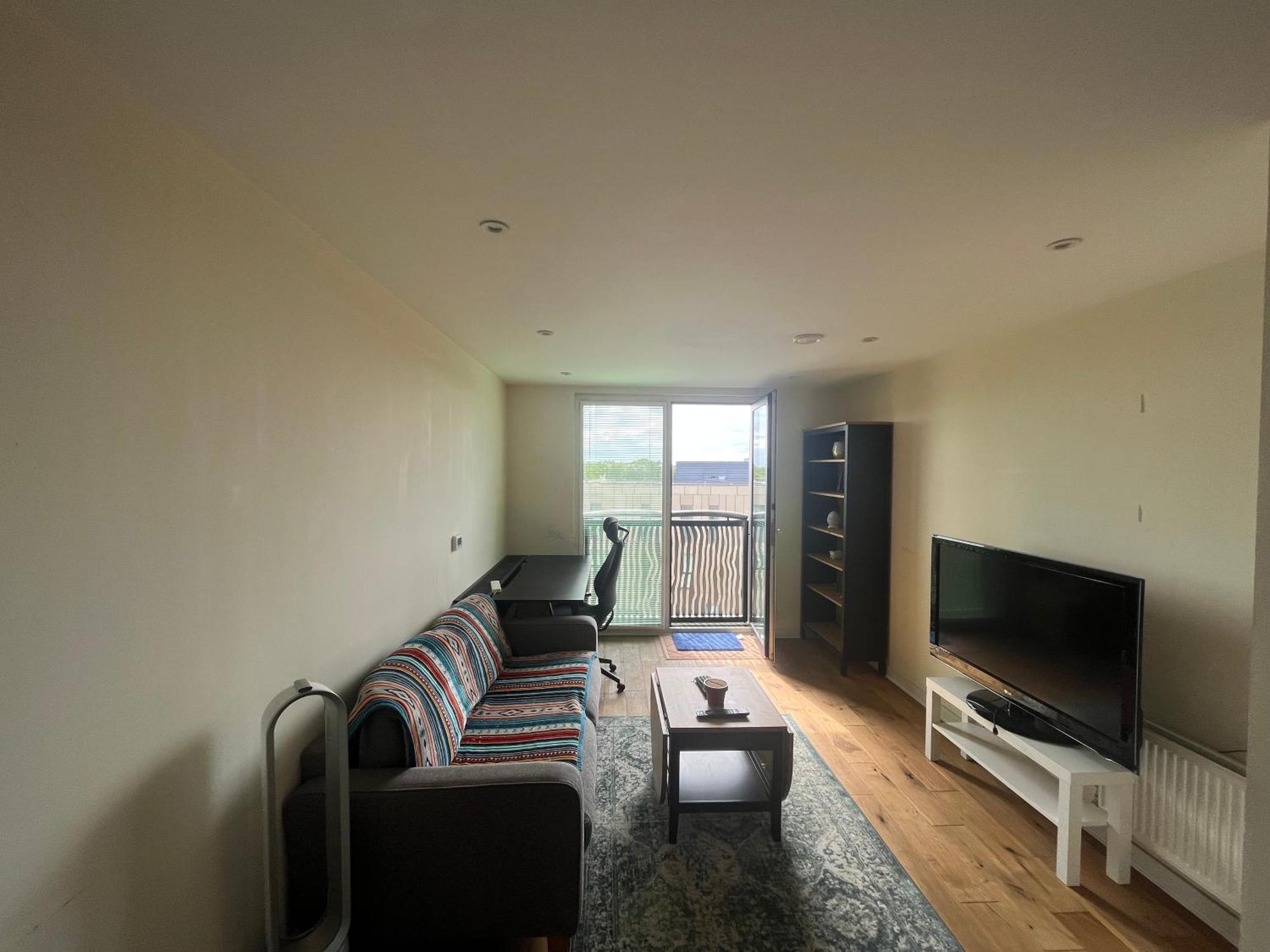 Modern 1bd Flat - 5 Min Walk To Battersea Park! * Londen
