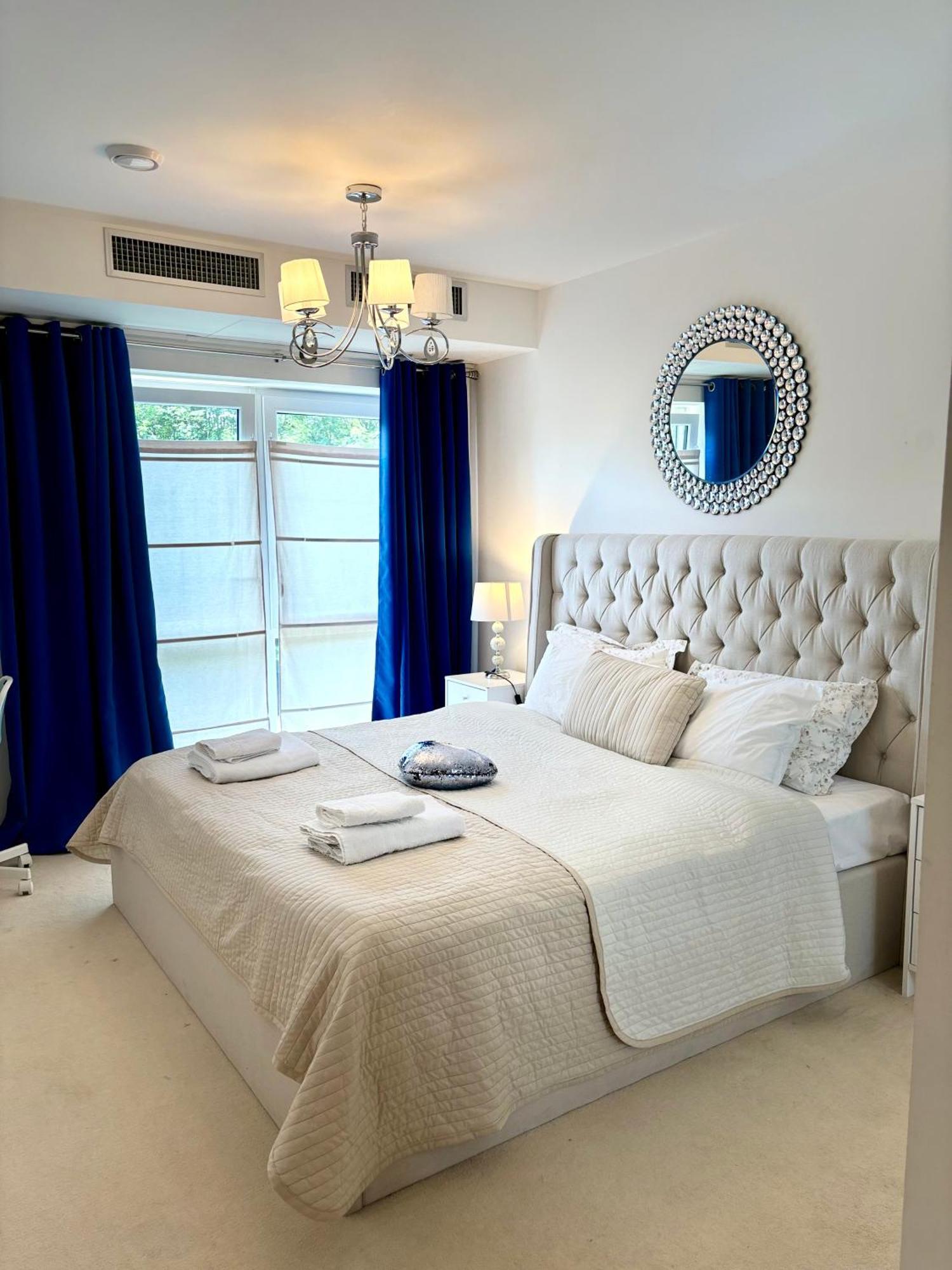 Two Double Bedroom Duplex Flat Londres