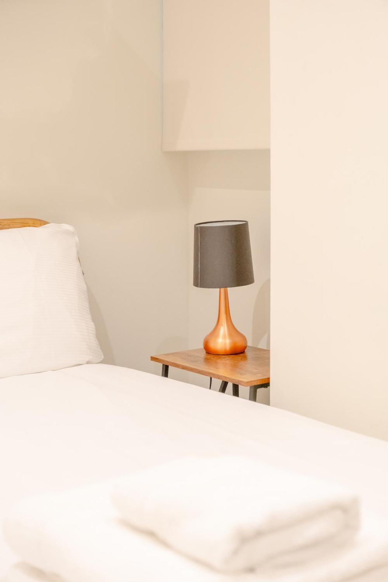 Appartement Gorgeous 2bd Flat With Patio - South Kensington! Londen