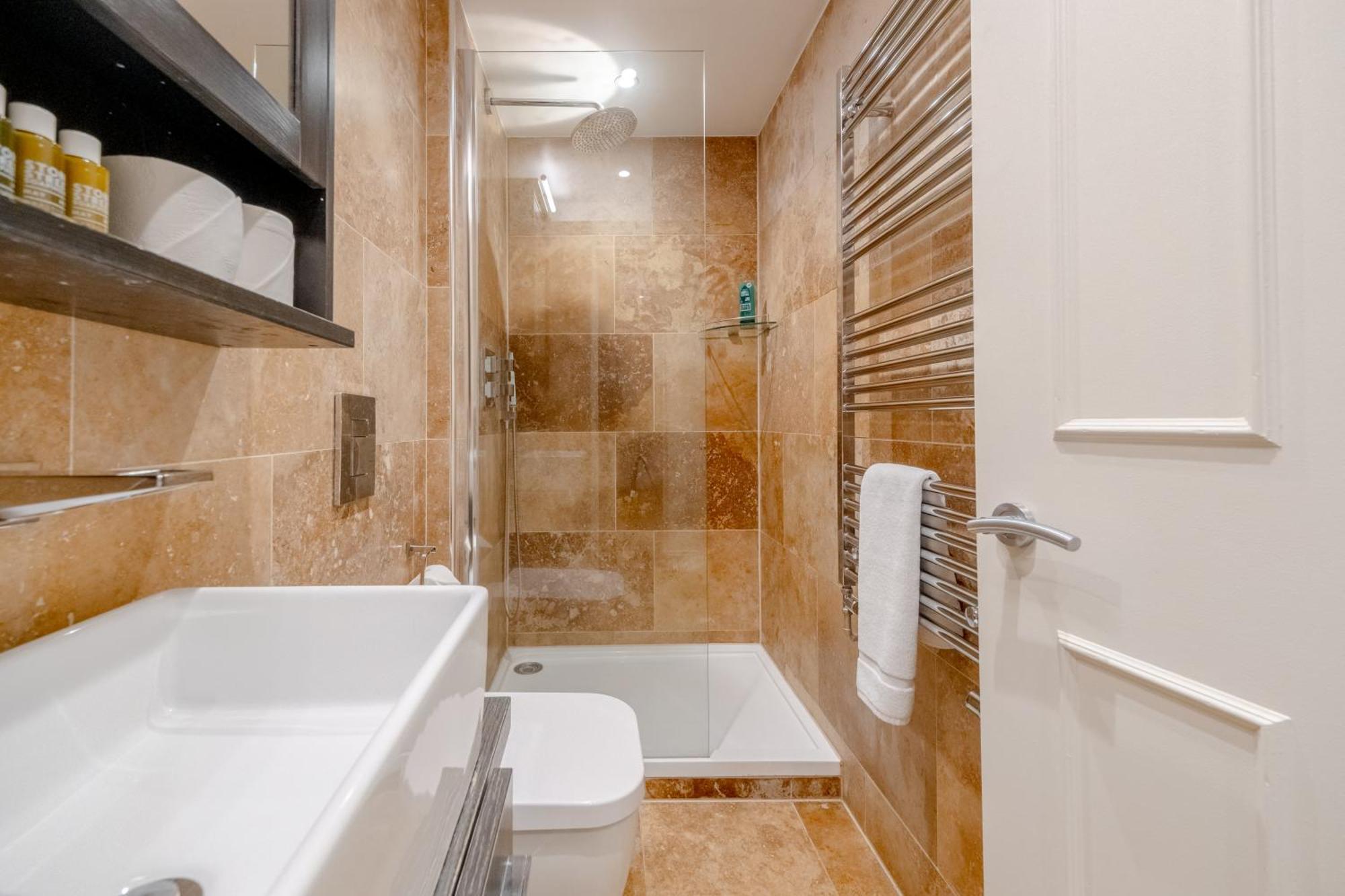 Appartement Gorgeous 2bd Flat With Patio - South Kensington! *