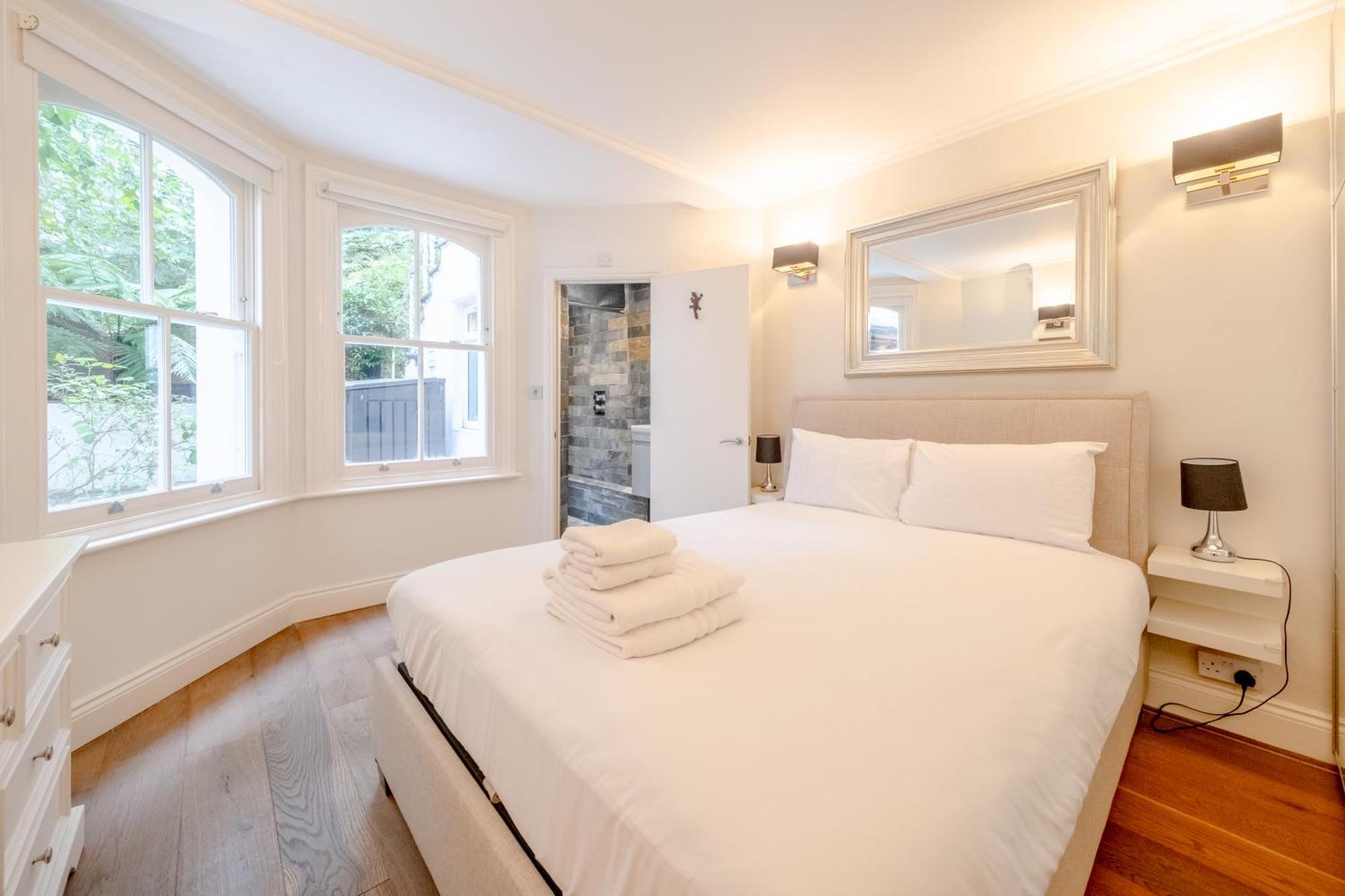 Appartement Gorgeous 2bd Flat With Patio - South Kensington! Londen