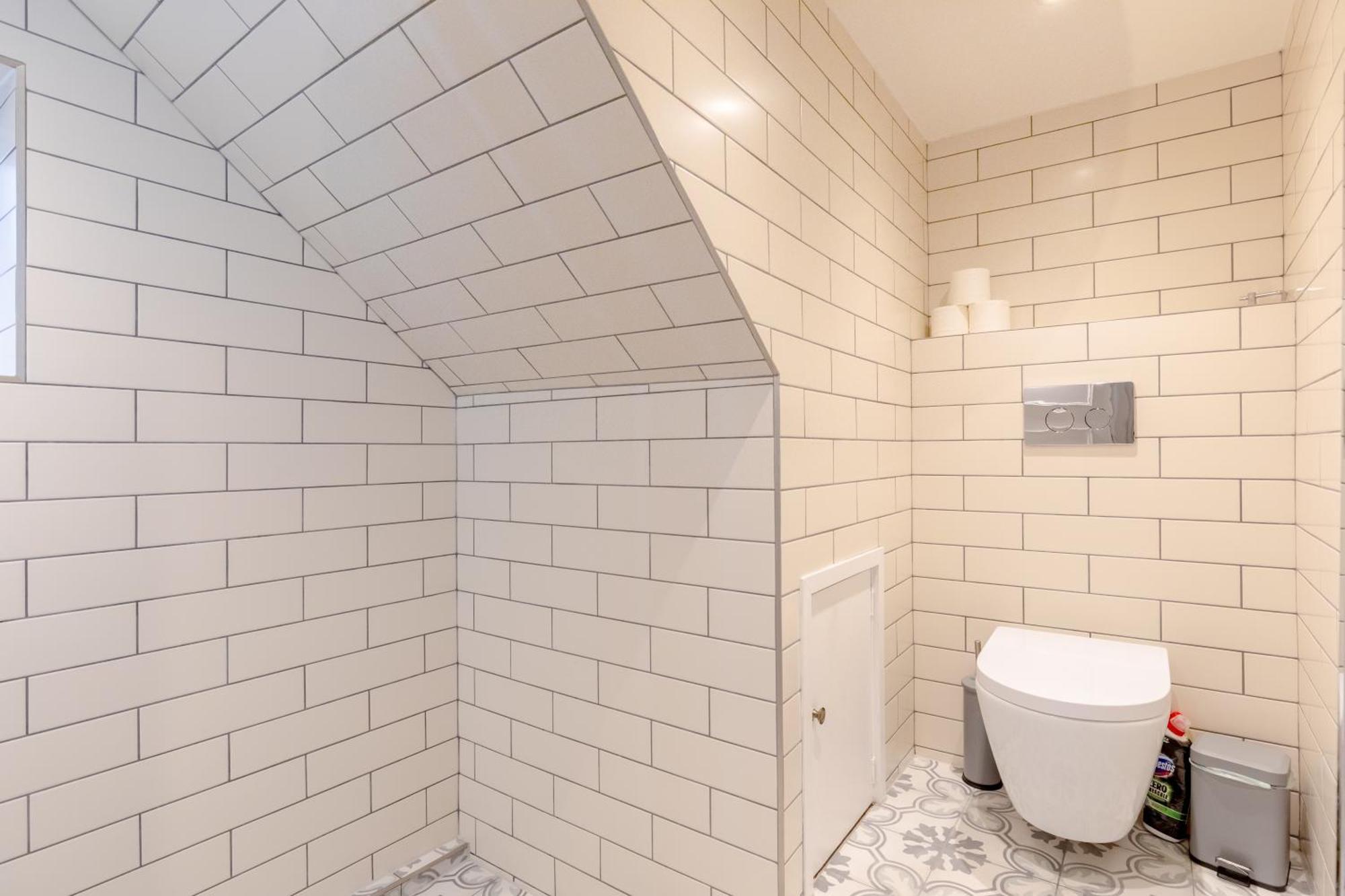 Elegant & Beautifully Presented 1bd Flat- Chelsea! London