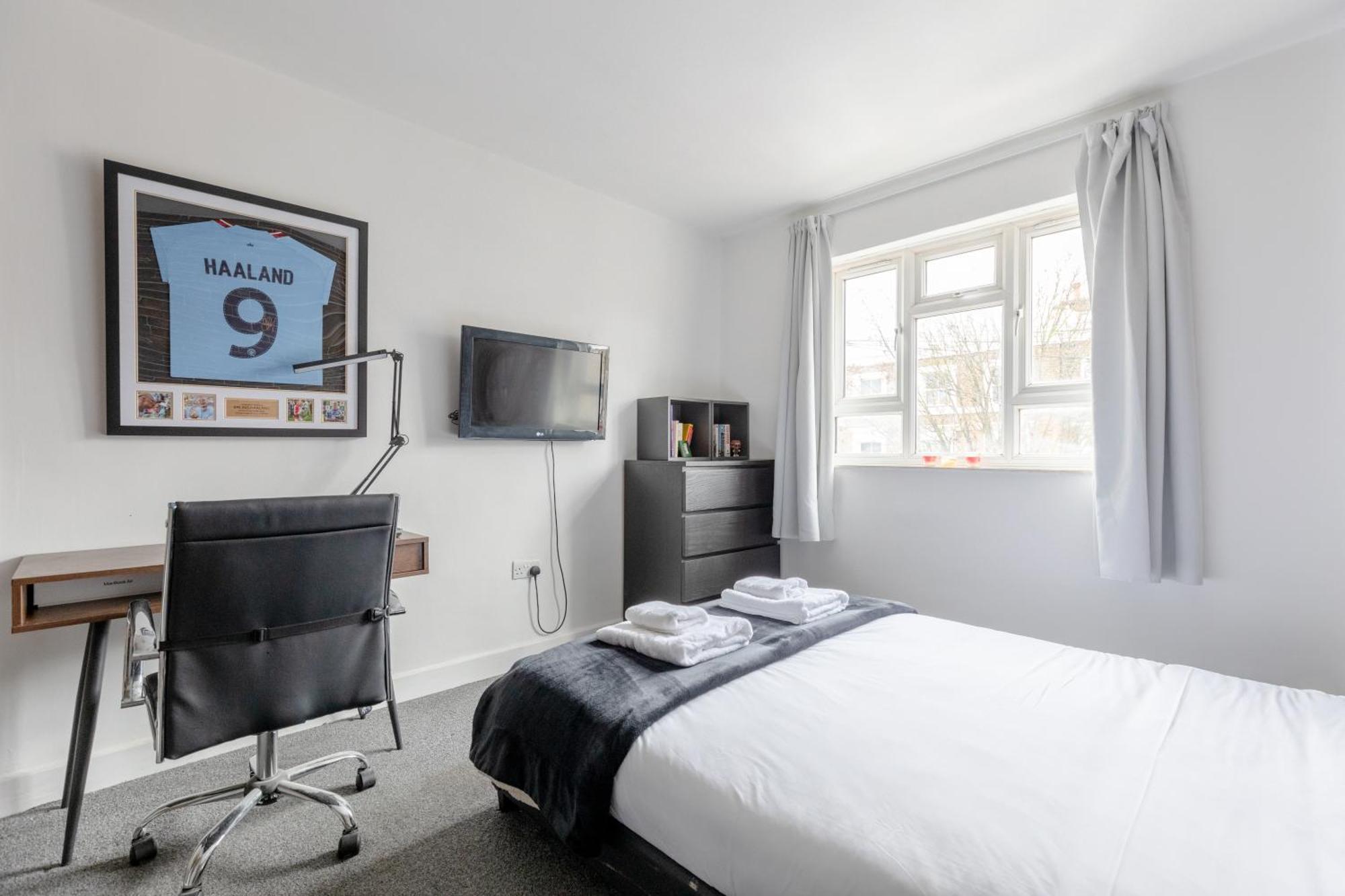 Spacious 1bd Flat - 4 Mins To Regent's Canal! Apartment London