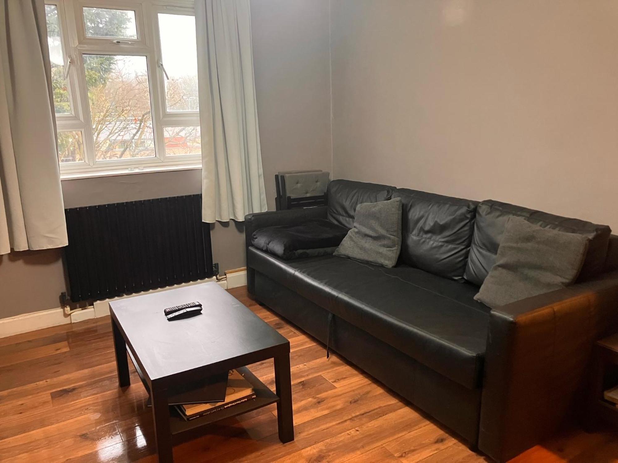 Spacious 1bd Flat - 4 Mins To Regent's Canal!