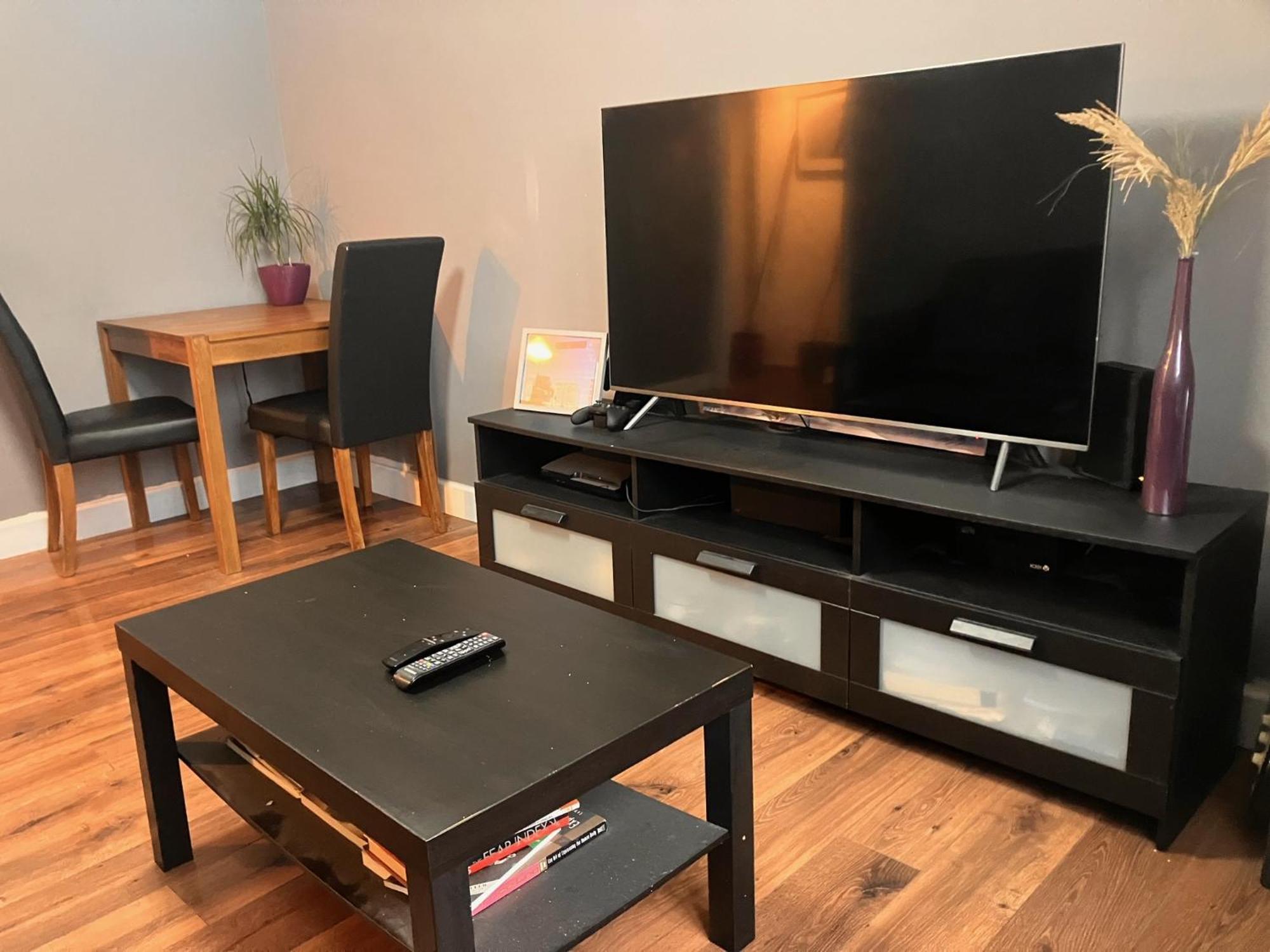 Spacious 1bd Flat - 4 Mins To Regent's Canal! * London