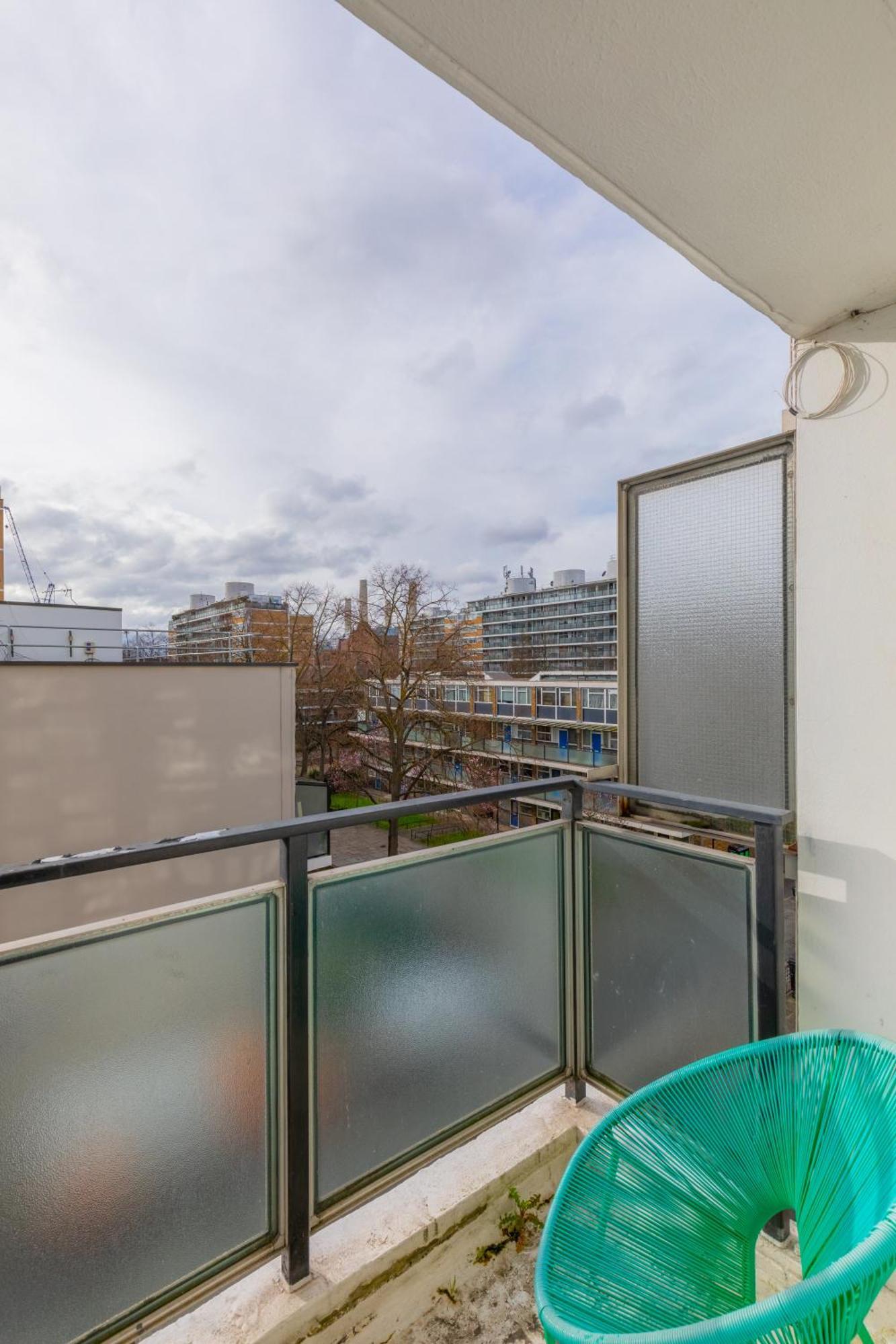 Apartment Superbly Located 2bd Flat Heart Of Pimlico!