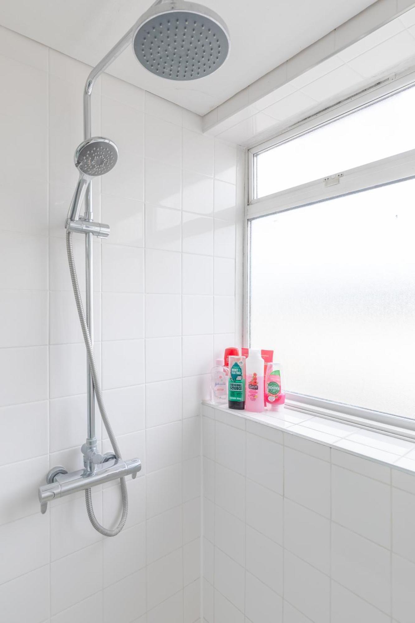 Apartment Superbly Located 2bd Flat Heart Of Pimlico!