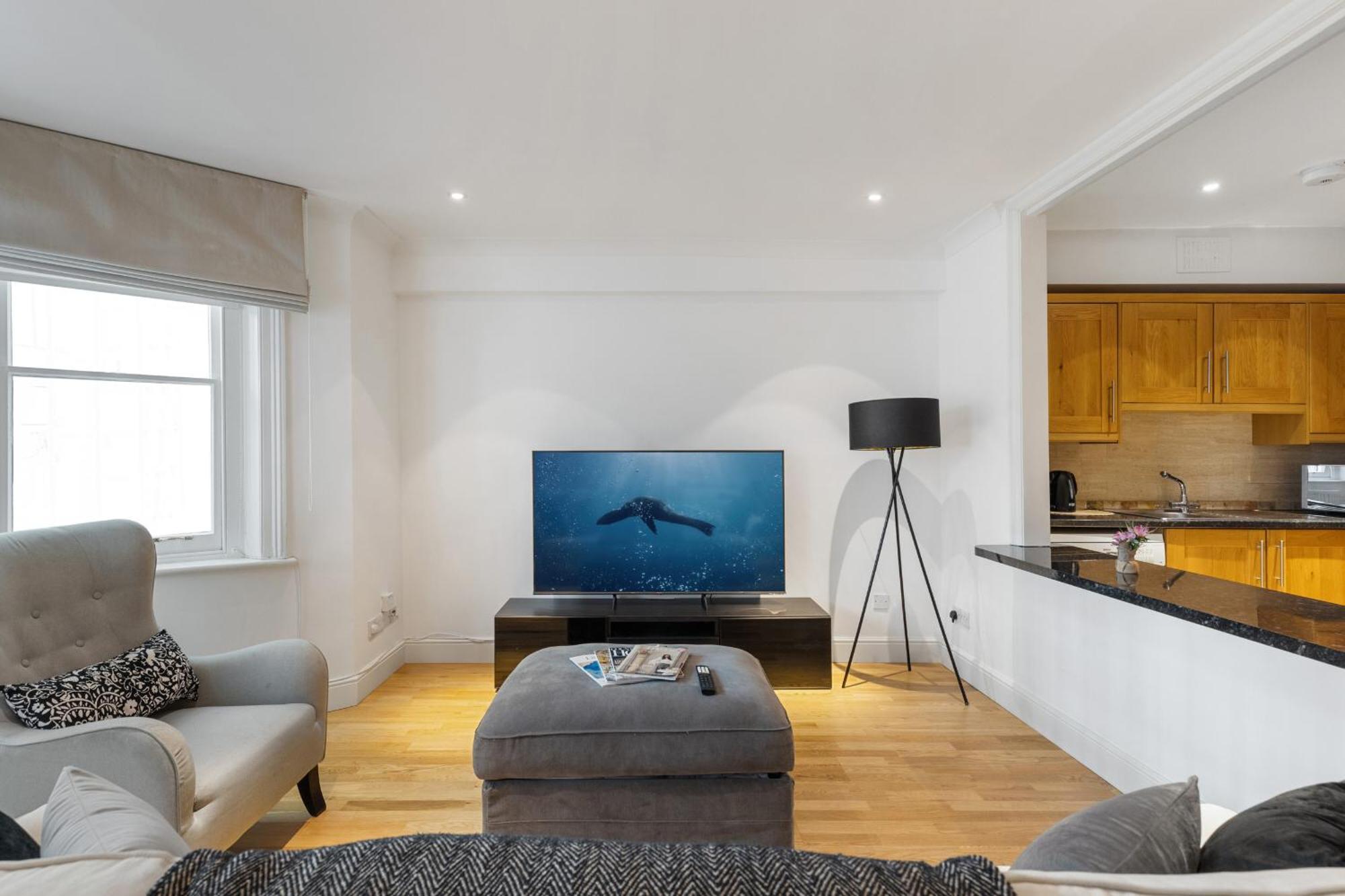 Apartment The Knightsbridge Palace By La Reserve